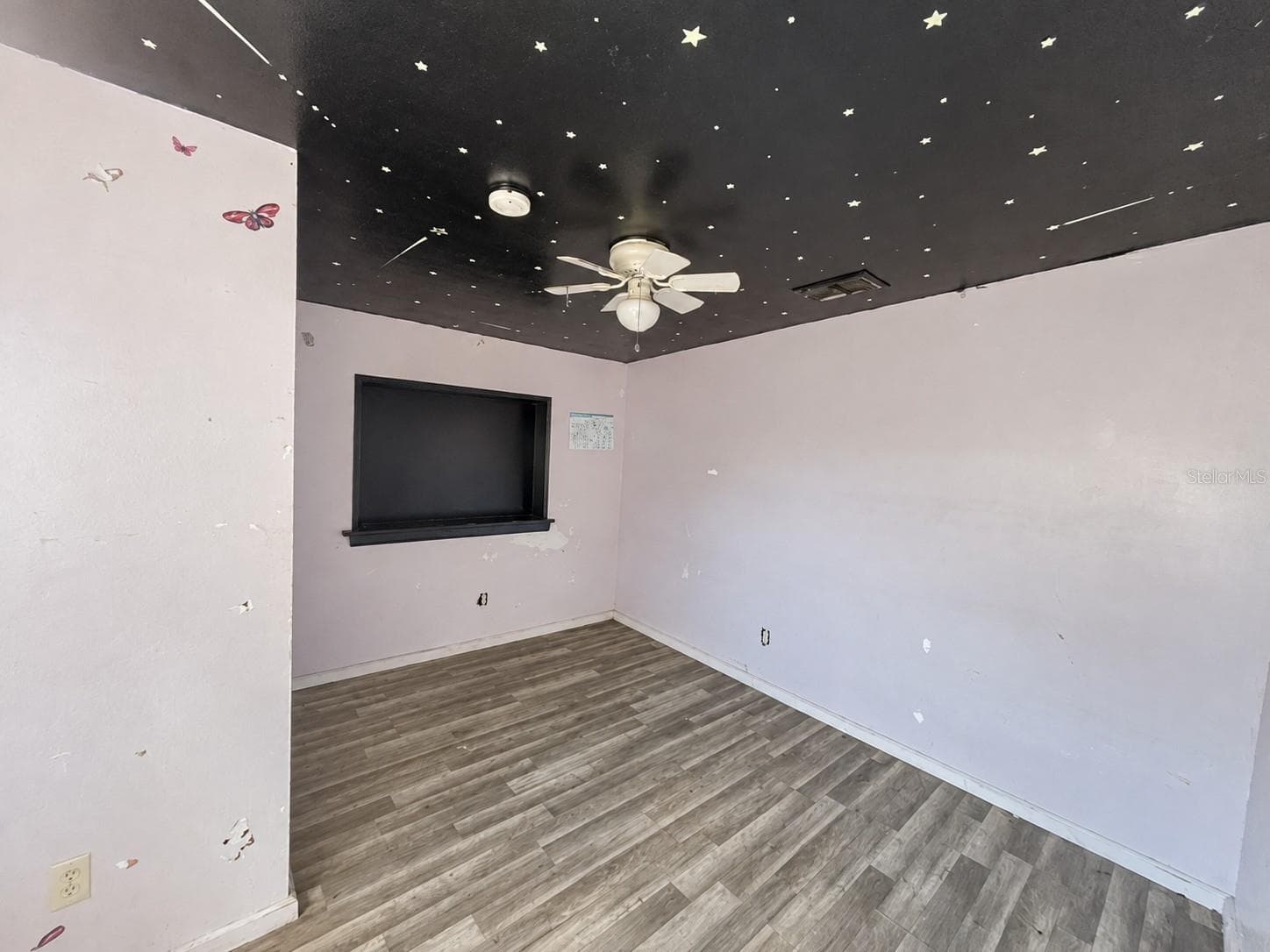 Single Family Residence at 4228 36TH AVE N, ST PETERSBURG, photo 14 of 41