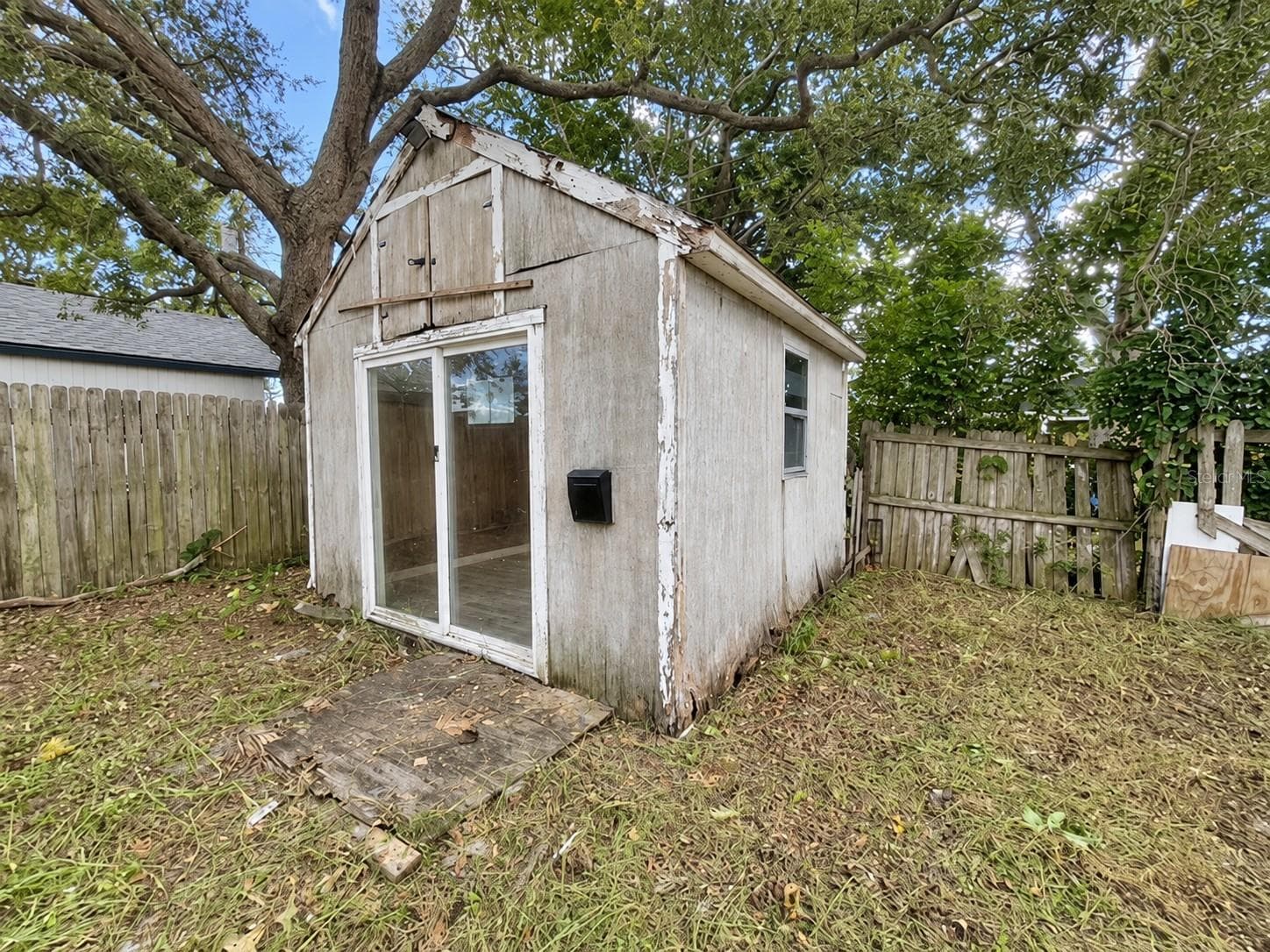 Single Family Residence at 4228 36TH AVE N, ST PETERSBURG, photo 28 of 41