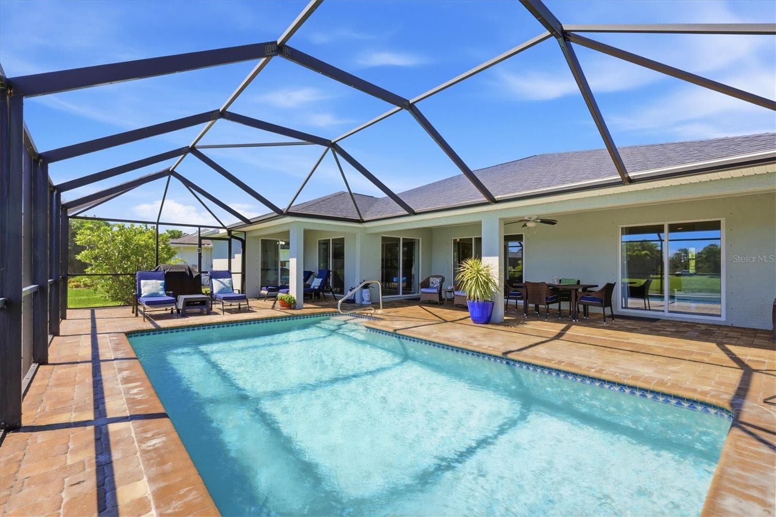 Single Family Residence at 1087 ROTONDA CIR, ROTONDA WEST, photo 9 of 51