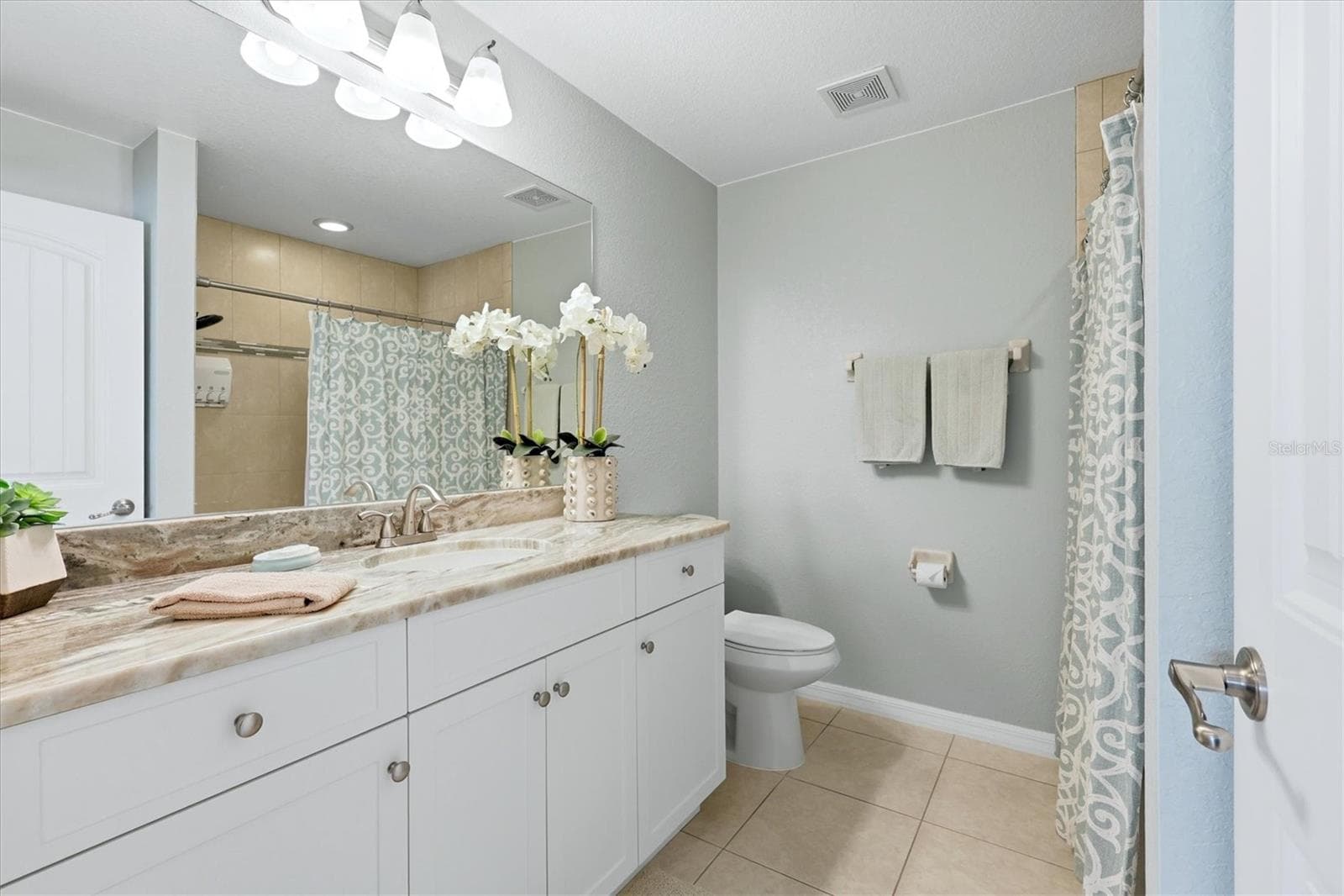 Single Family Residence at 1087 ROTONDA CIR, ROTONDA WEST, photo 29 of 51