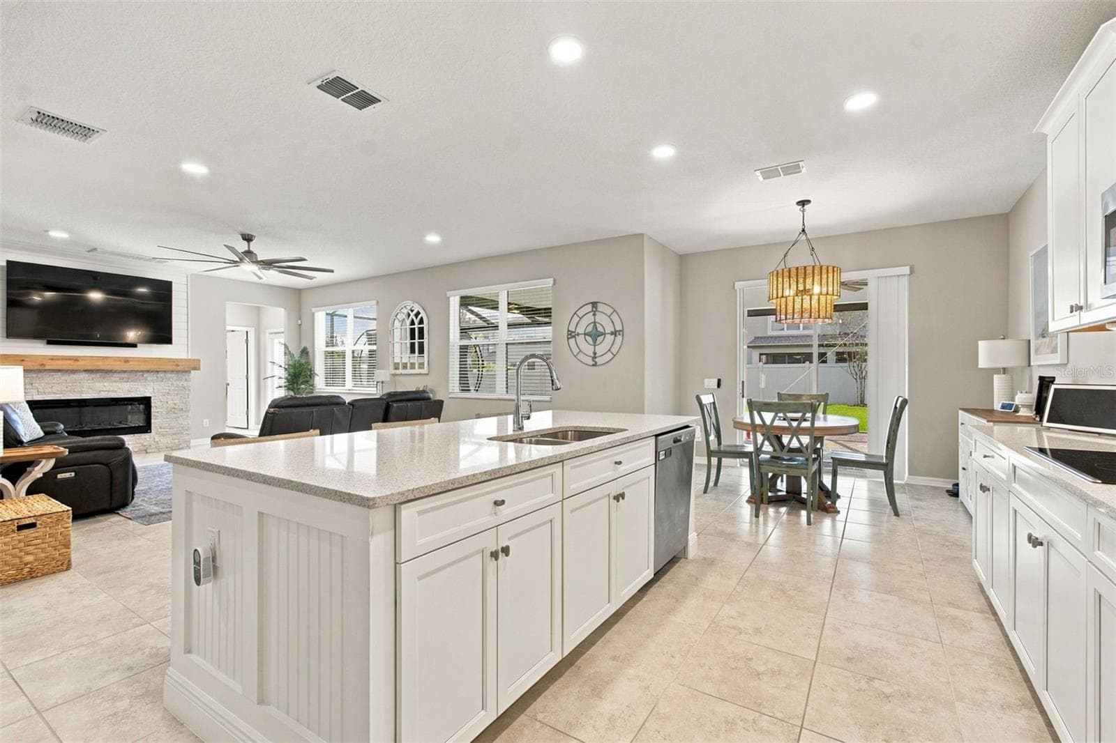 Single Family Residence at 9477 SEAGRASS PORT PASS, WESLEY CHAPEL, photo 19 of 74