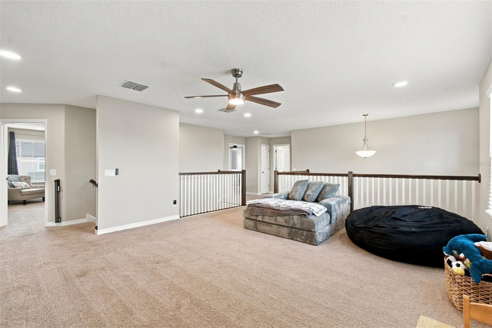 Single Family Residence at 9477 SEAGRASS PORT PASS, WESLEY CHAPEL, photo 34 of 74