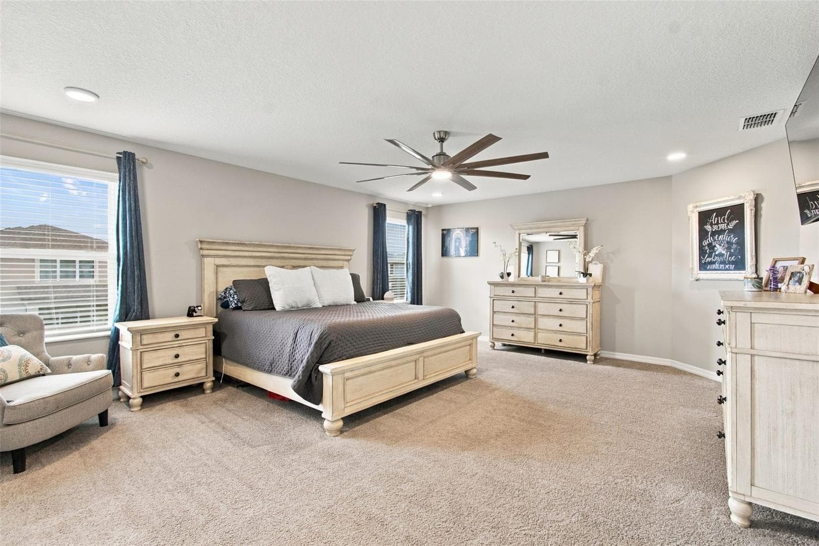 Single Family Residence at 9477 SEAGRASS PORT PASS, WESLEY CHAPEL, photo 35 of 74
