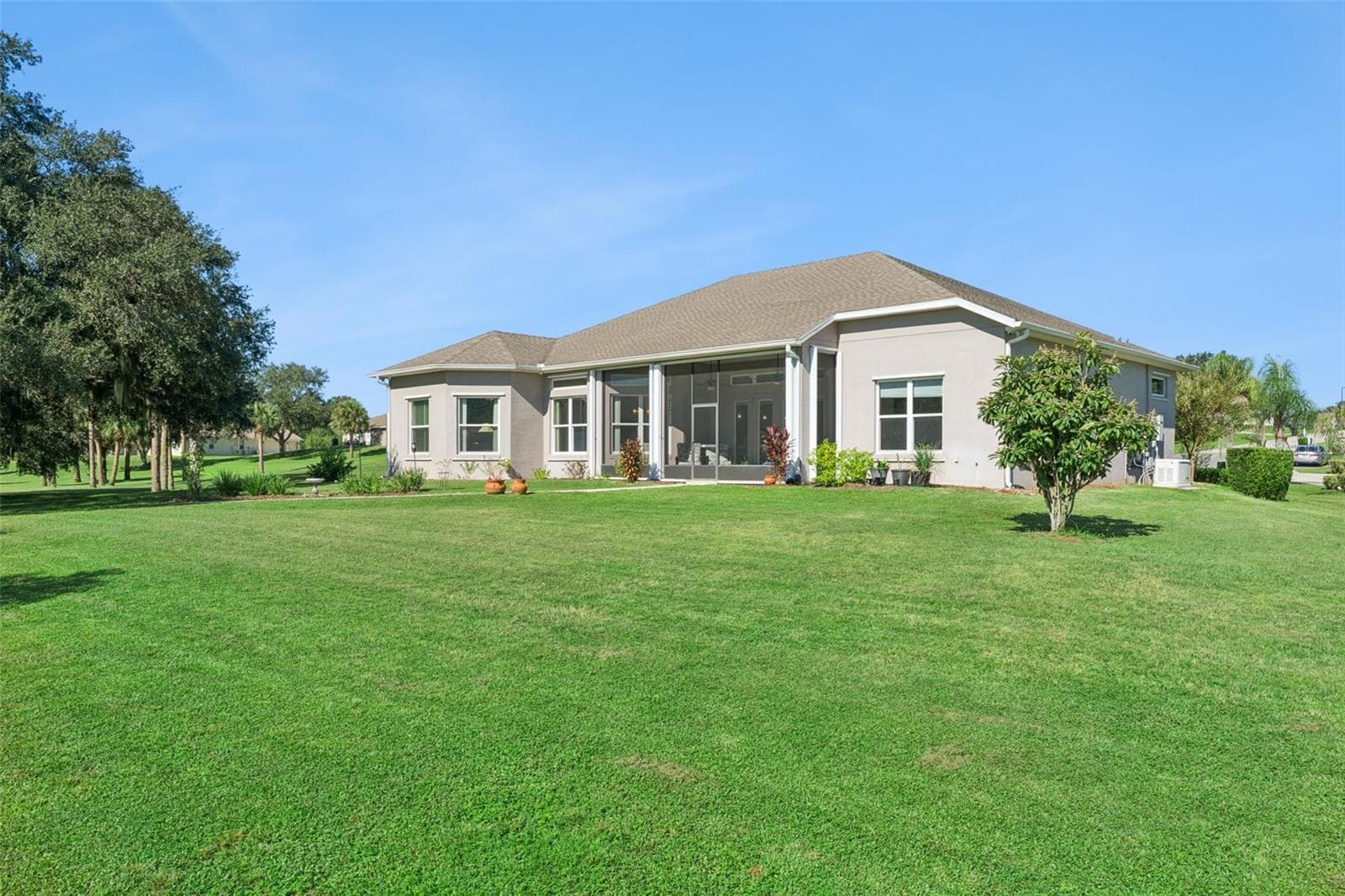 Over 1.6 gorgeous acres with multiple fruit trees including naval oranges, lemon tree, lemongrass, avocado, mangos, guava and olive - 36819 WOLF CT, EUSTIS