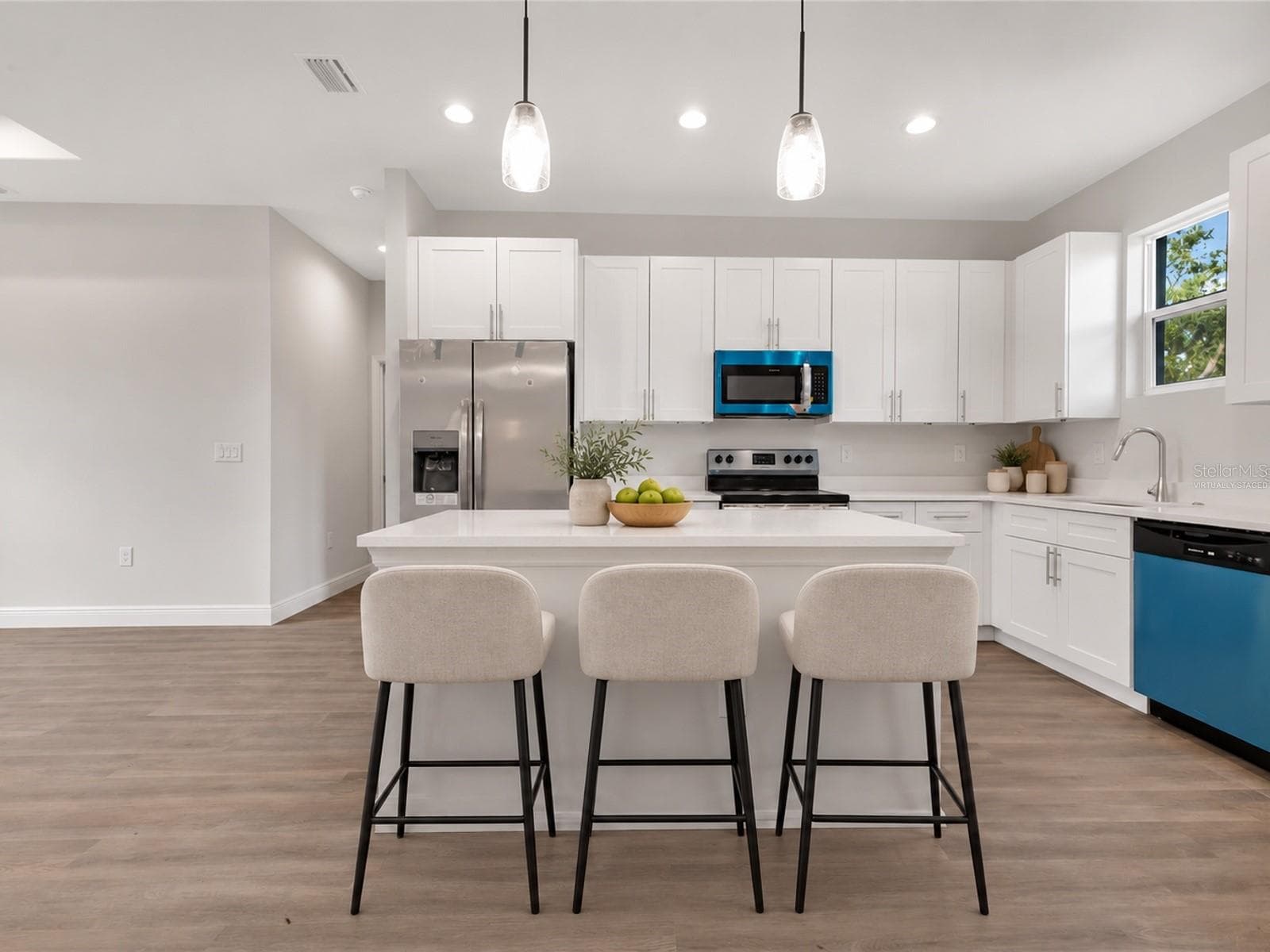 Virtually staged - 14097 CLARISSA LN, PORT CHARLOTTE