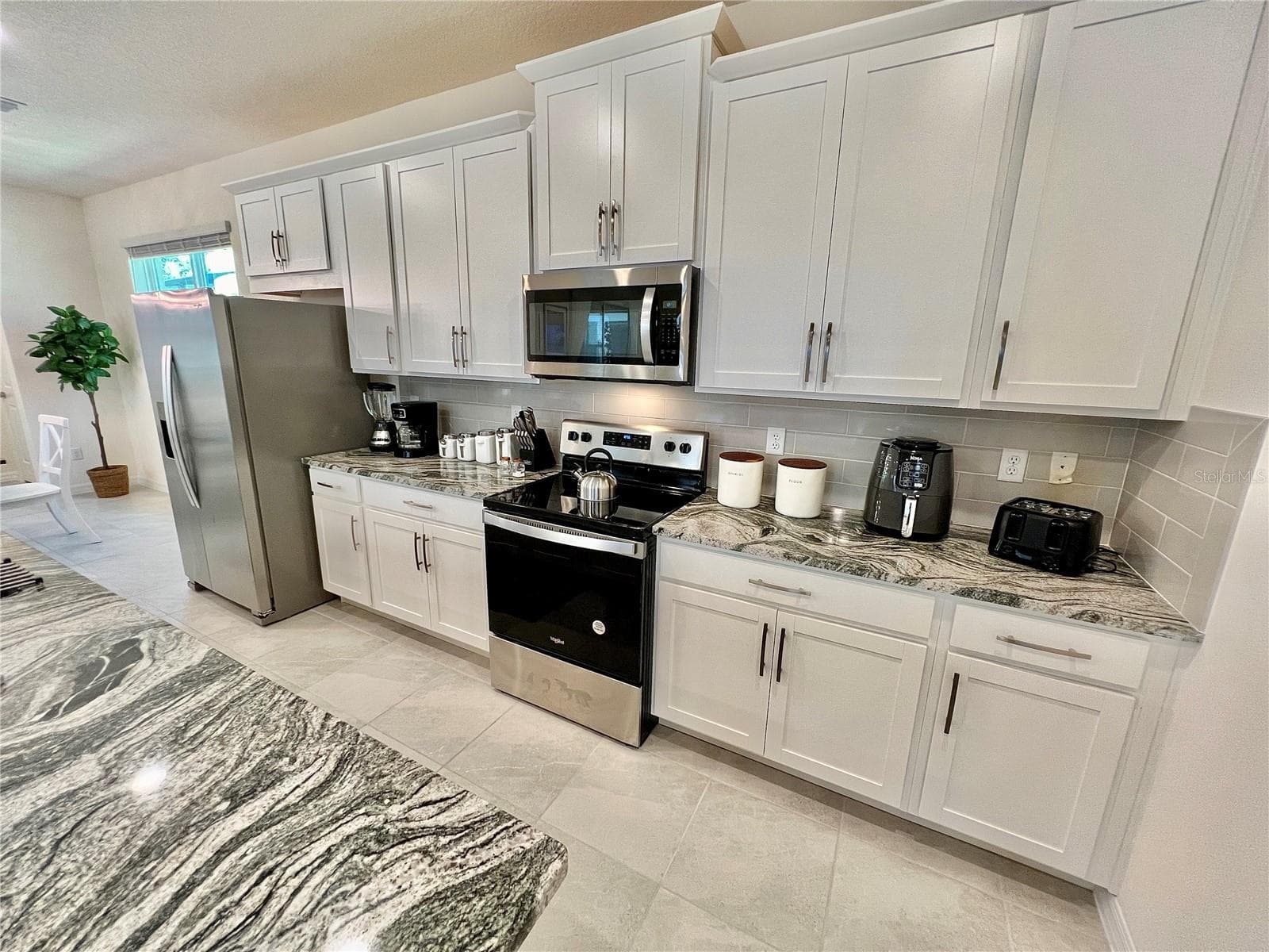 Single Family Residence at SOLARA RESORT VACATION VILLAS REP, KISSIMMEE, photo 2 of 51