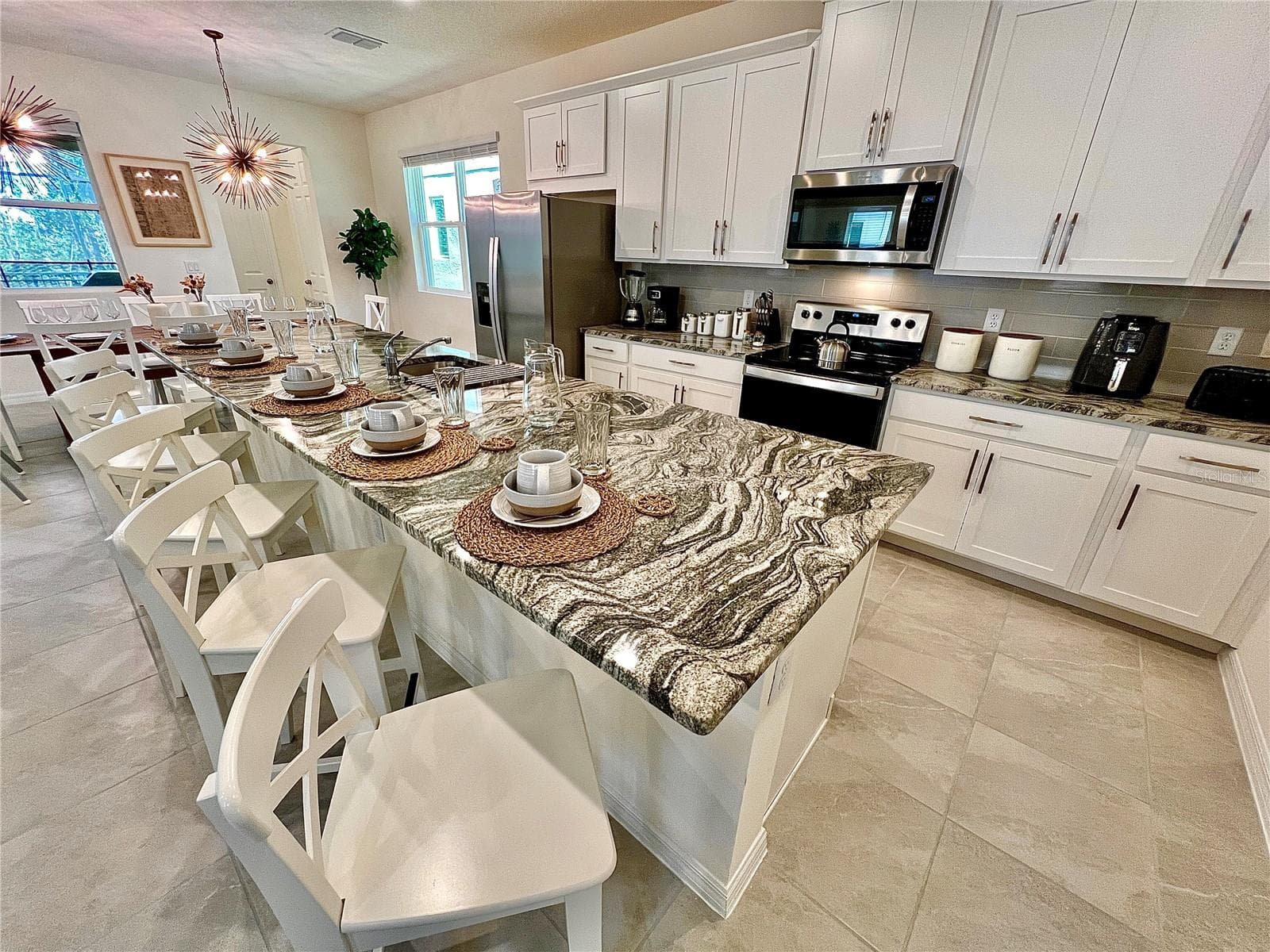 Single Family Residence at SOLARA RESORT VACATION VILLAS REP, KISSIMMEE, photo 3 of 51