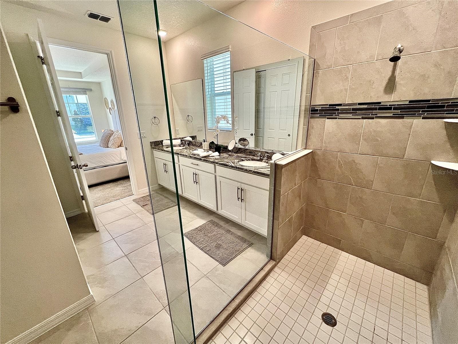 Single Family Residence at SOLARA RESORT VACATION VILLAS REP, KISSIMMEE, photo 16 of 51