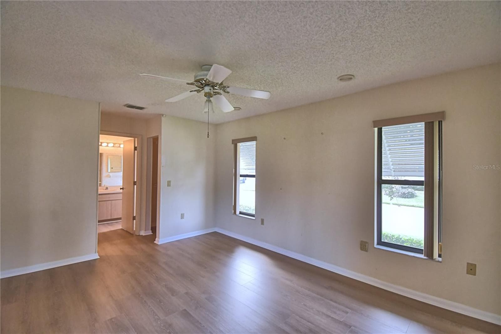 Single Family Residence at 4828 SQUIRE HOLLOW DR, LAKELAND, photo 62 of 111