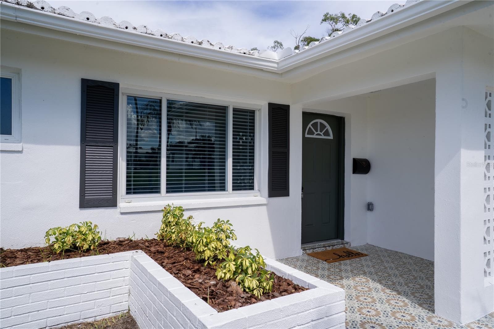 Single Family Residence at 14095 90TH PL, SEMINOLE, photo 4 of 40