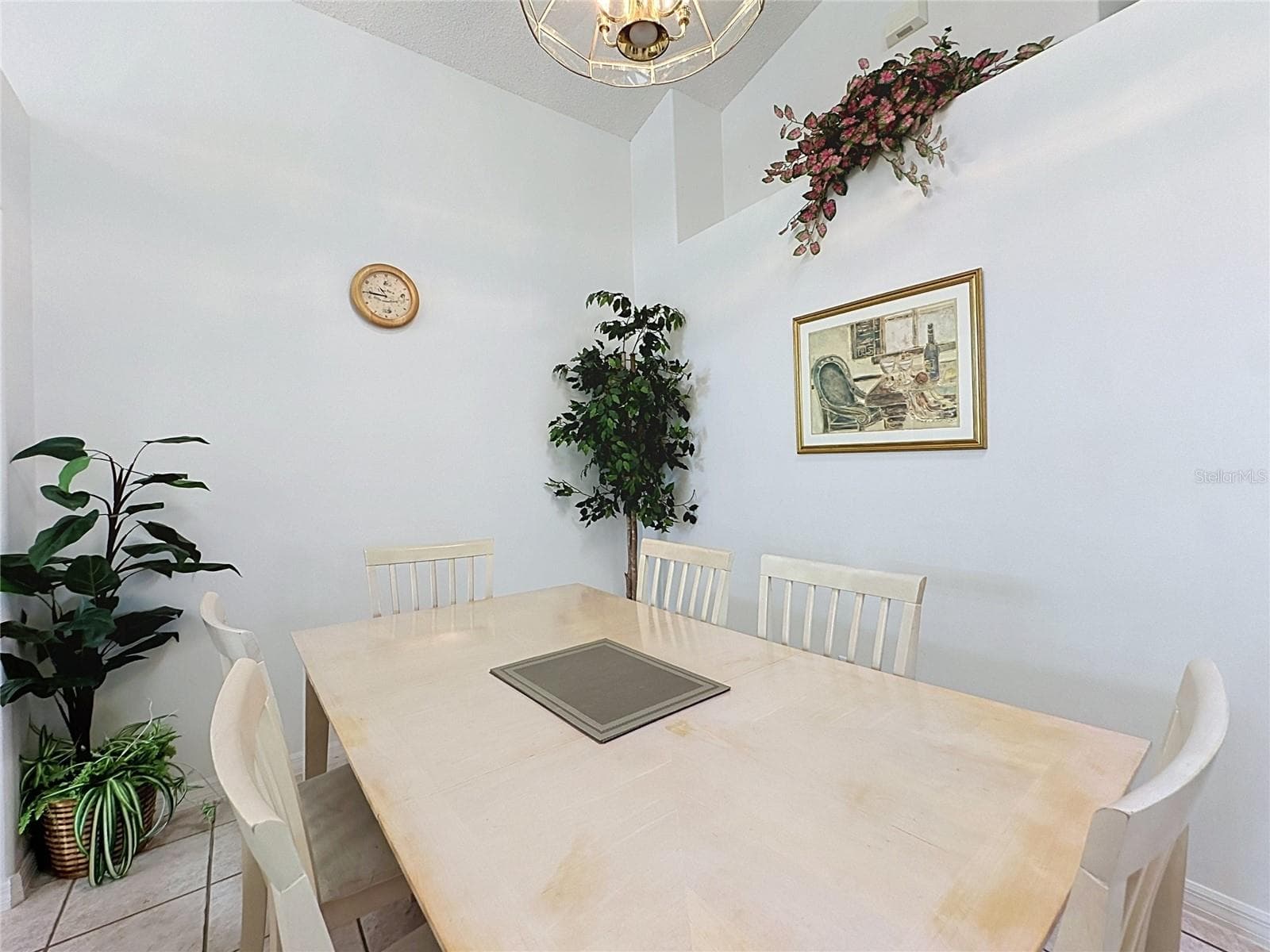 Single Family Residence at 2647 ONEIDA LOOP, KISSIMMEE, photo 6 of 62