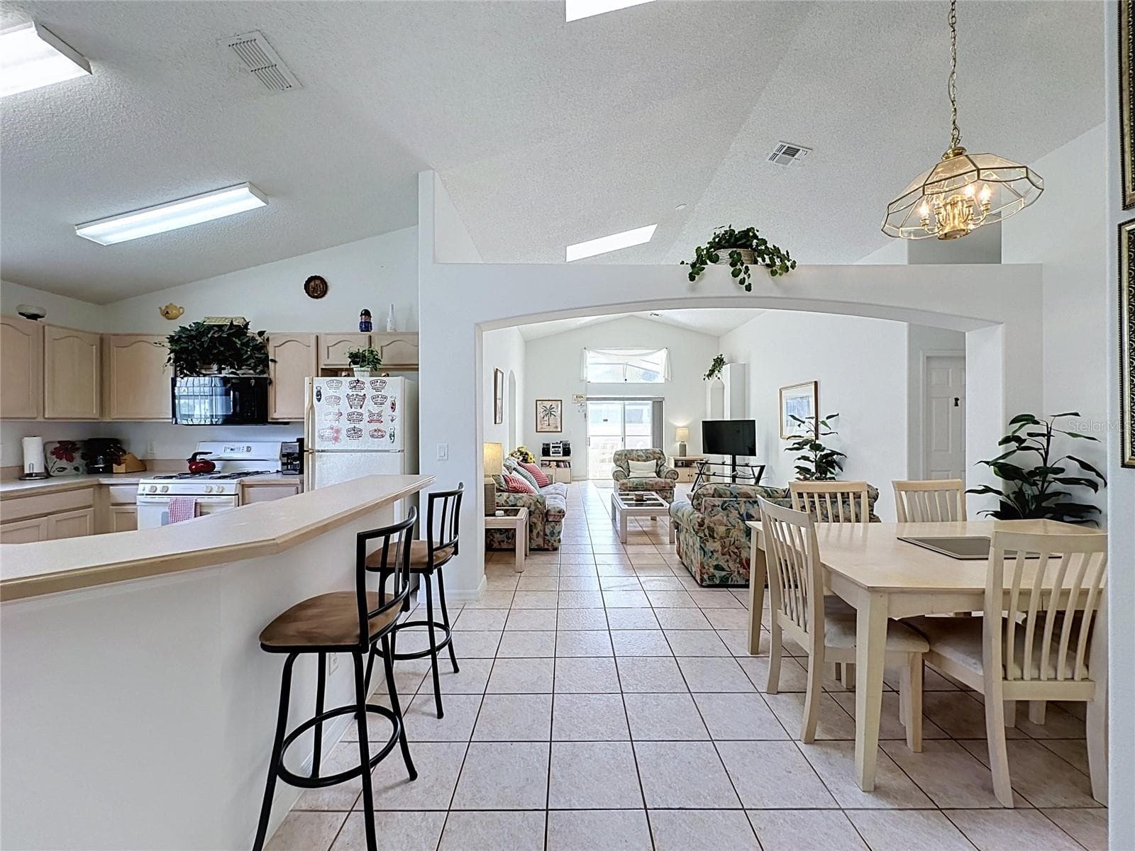 Single Family Residence at 2647 ONEIDA LOOP, KISSIMMEE, photo 15 of 62