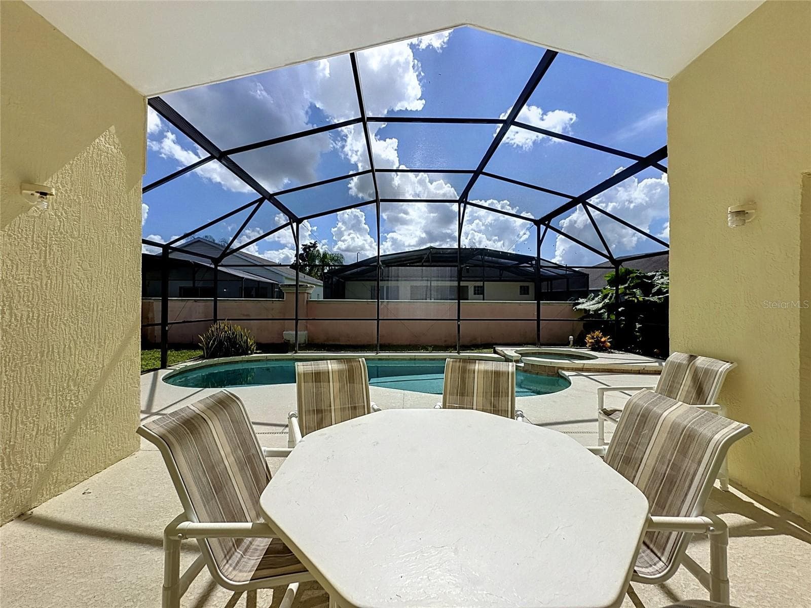 Single Family Residence at 2647 ONEIDA LOOP, KISSIMMEE, photo 26 of 62