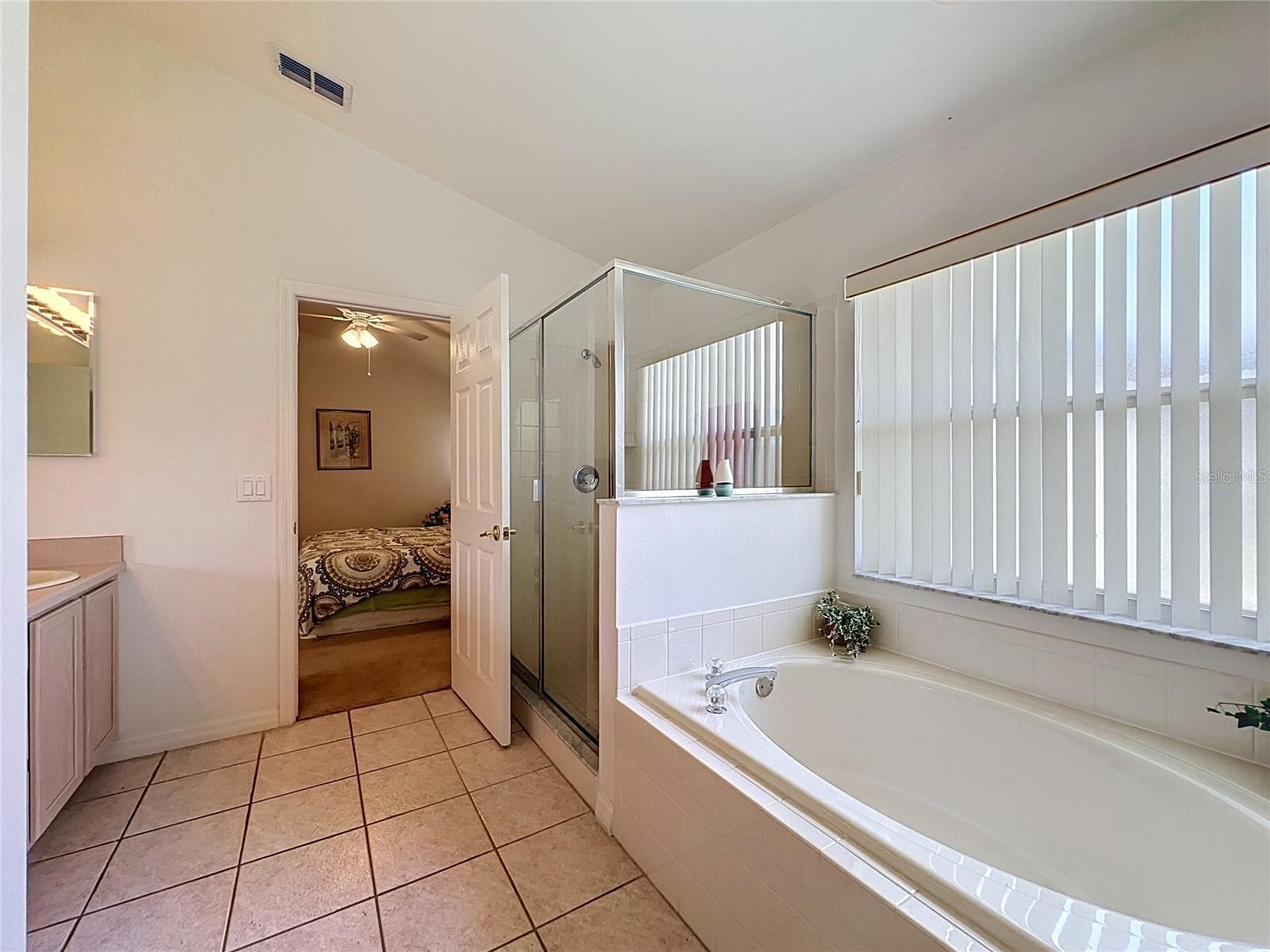 Single Family Residence at 2647 ONEIDA LOOP, KISSIMMEE, photo 34 of 62