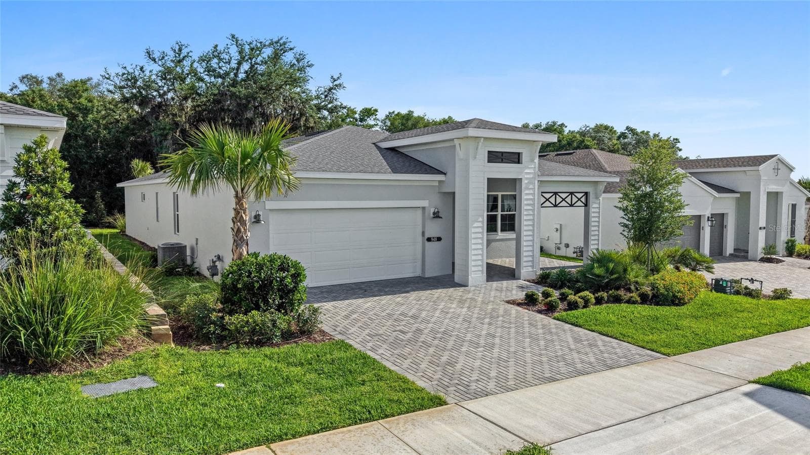 Front Exterior - 948 CLUB CRESSWIND DR, LADY LAKE