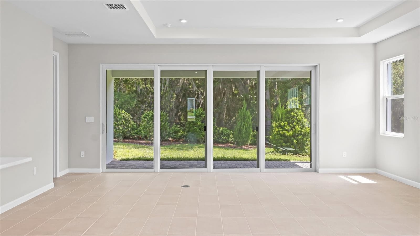 Great Room - 948 CLUB CRESSWIND DR, LADY LAKE