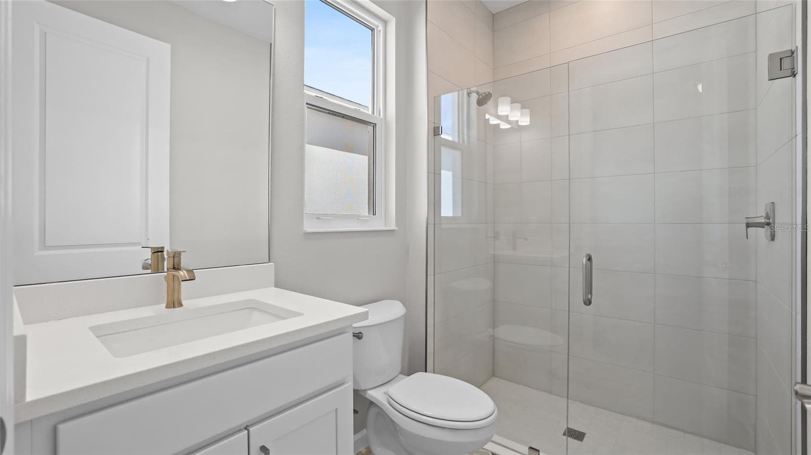 Bath - 948 CLUB CRESSWIND DR, LADY LAKE
