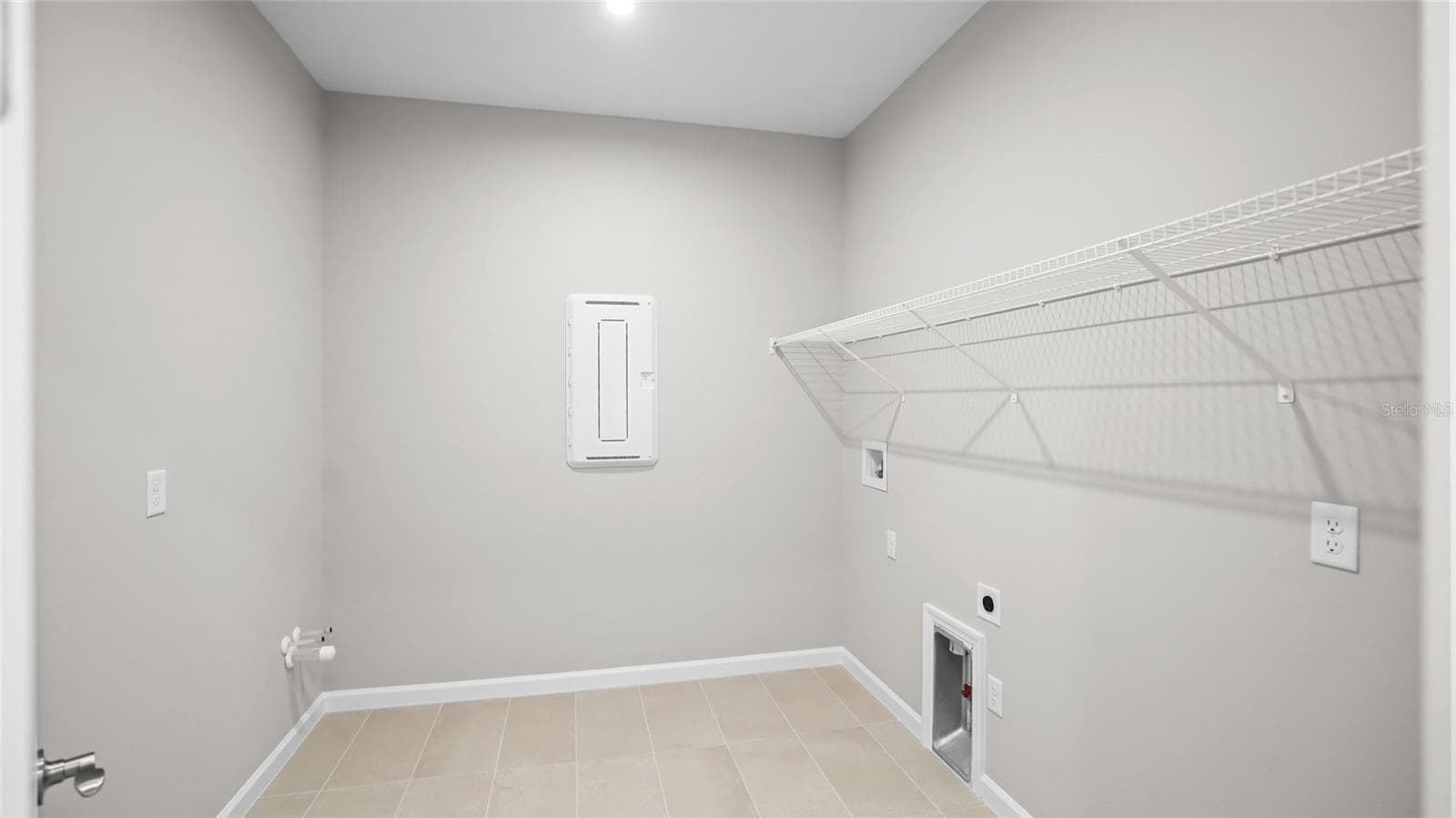 Laundry - 948 CLUB CRESSWIND DR, LADY LAKE
