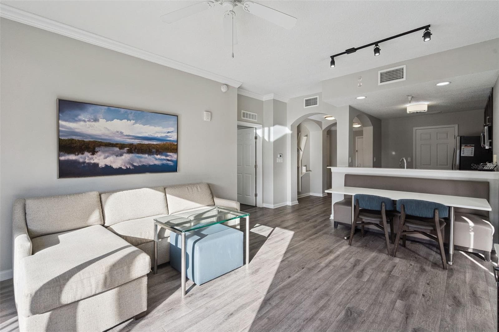 Condo - Hotel at 14501 GROVE RESORT AVE #1440, WINTER GARDEN, photo 5 of 67
