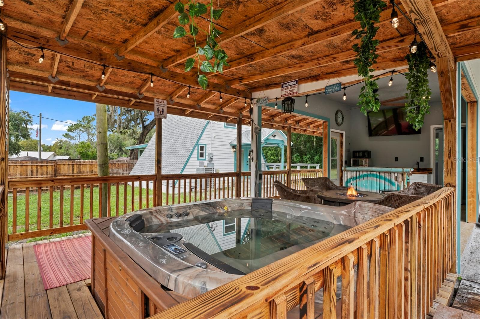HOT TUB - 10615 E GOBBLER DR, FLORAL CITY