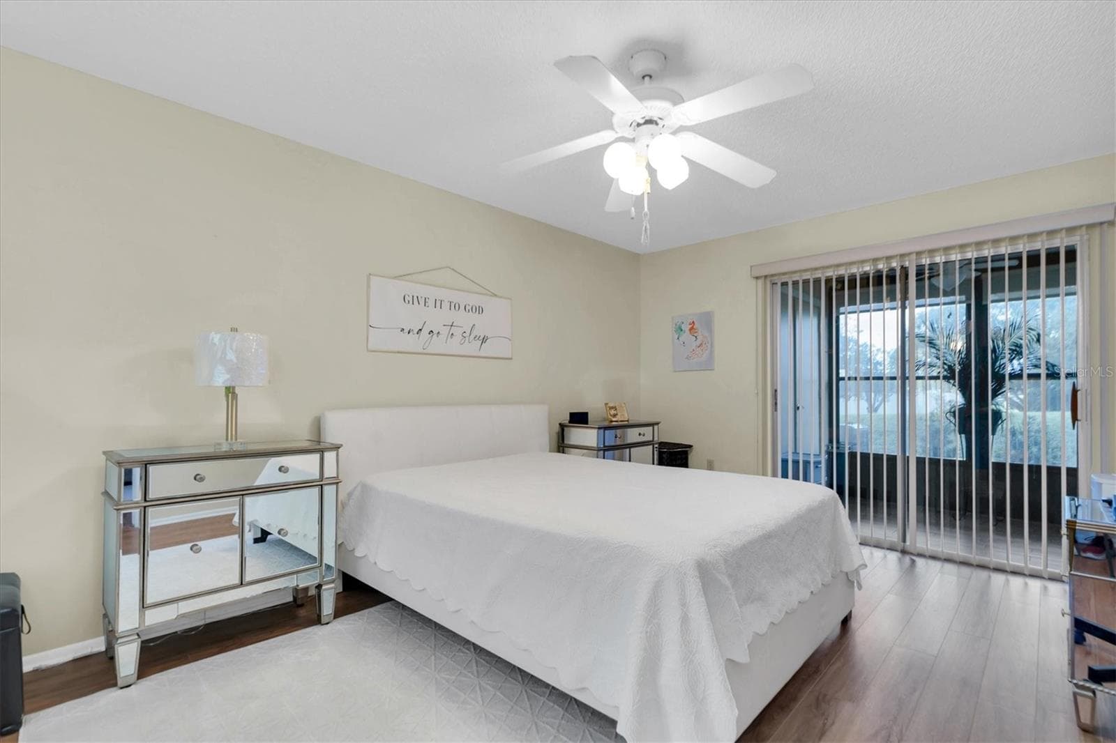 Condominium at 11311 DOLLAR LAKE DR #6, PORT RICHEY, photo 14 of 39