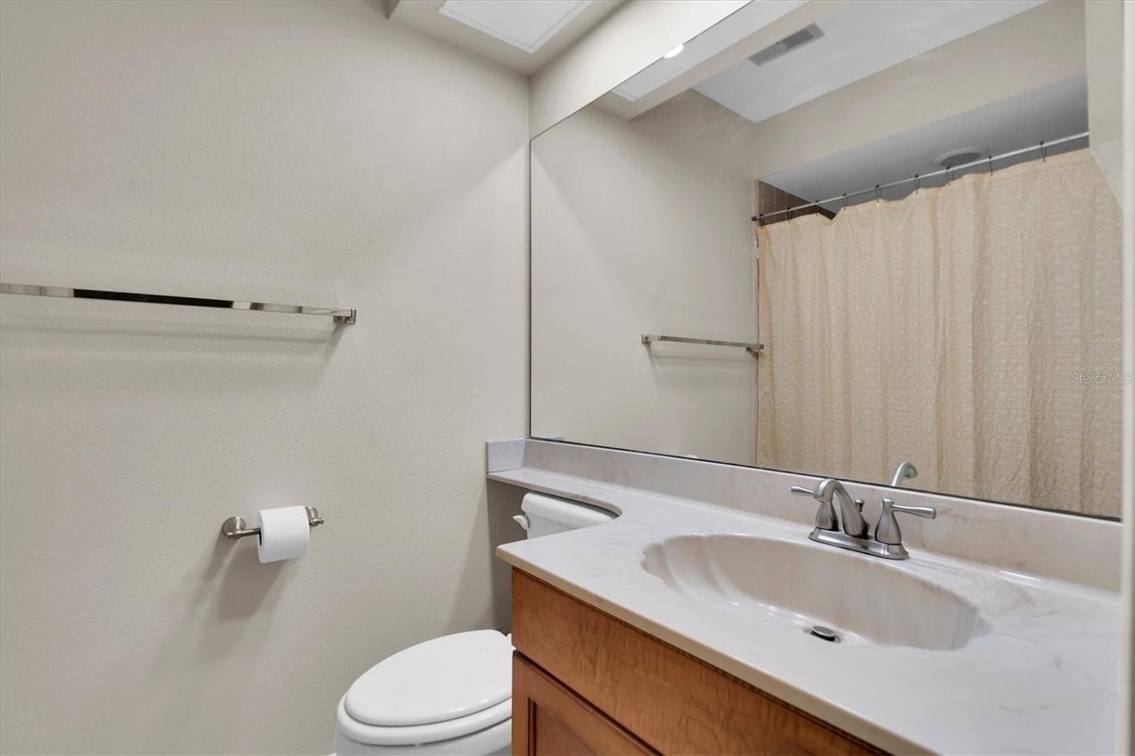 Condominium at 11311 DOLLAR LAKE DR #6, PORT RICHEY, photo 18 of 39