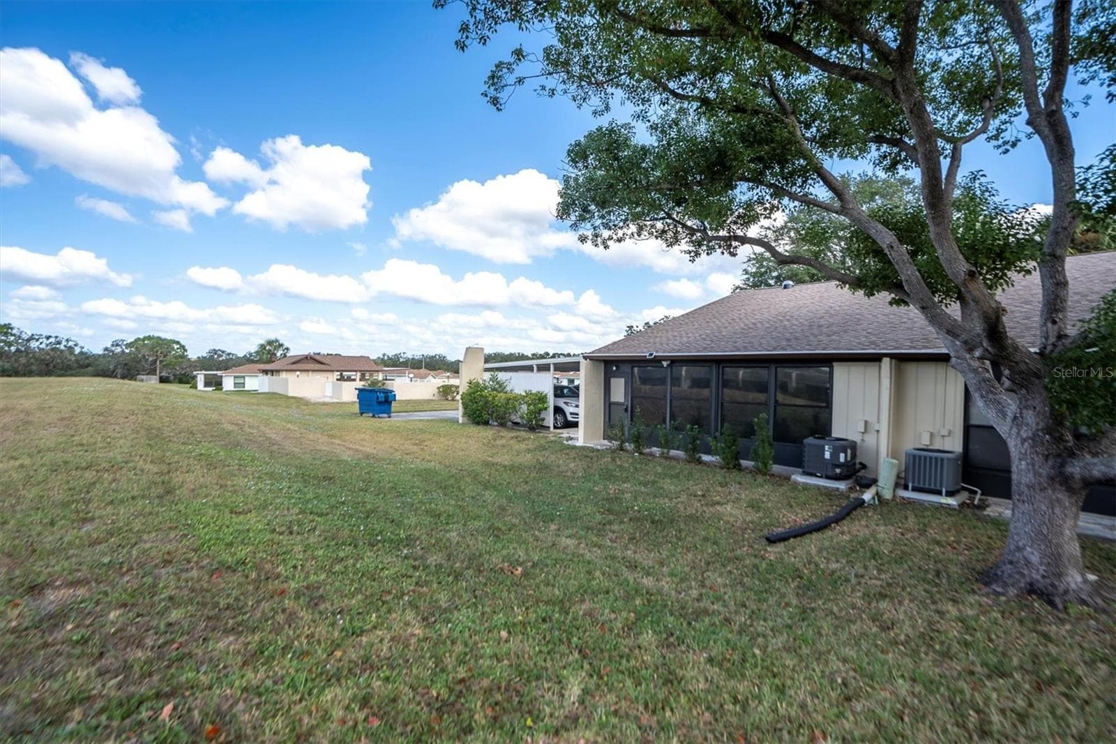 Condominium at 11311 DOLLAR LAKE DR #6, PORT RICHEY, photo 25 of 39