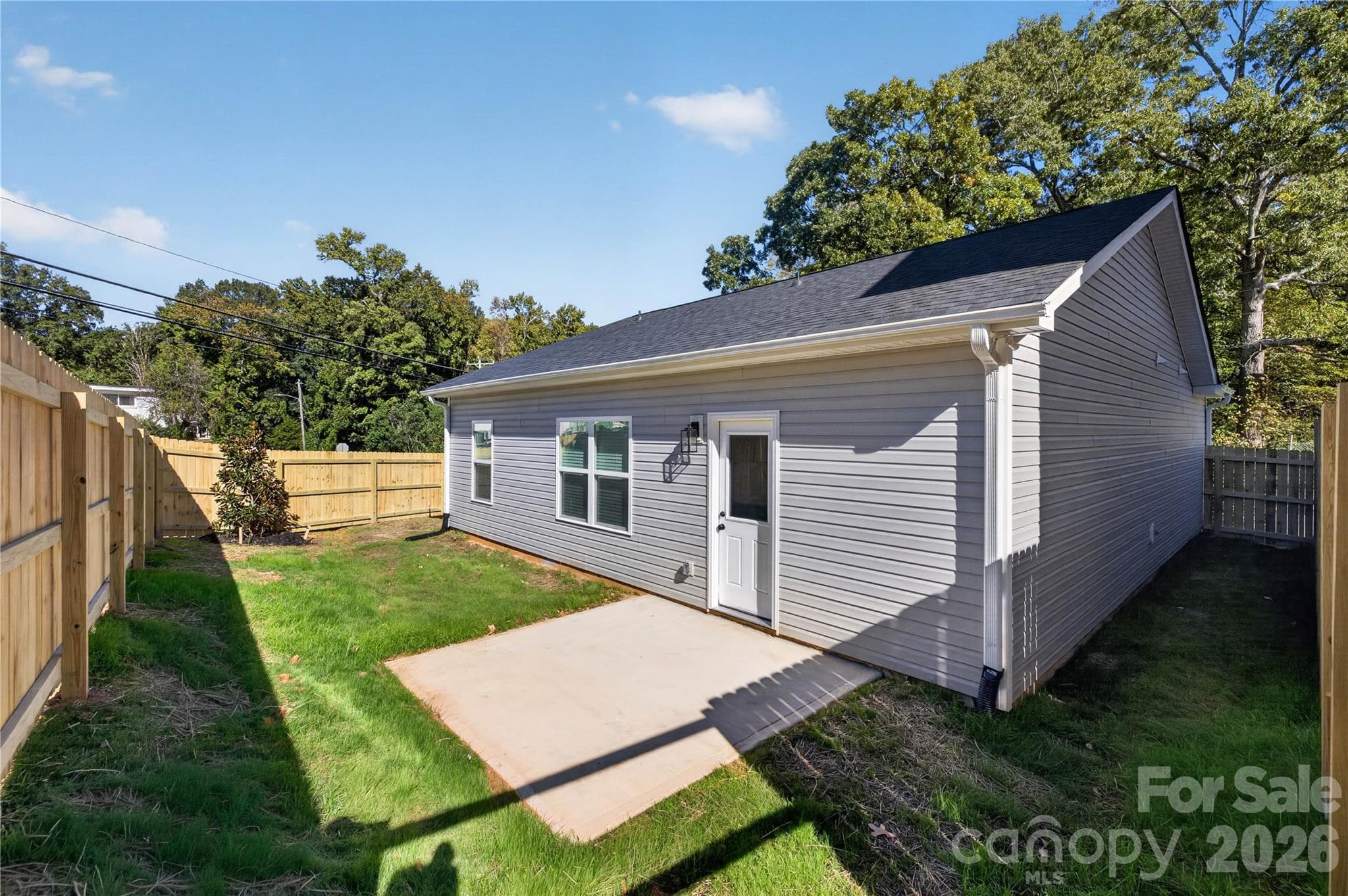Single Family Residence at 3541 Avalon Avenue, Charlotte, photo 21 of 22
