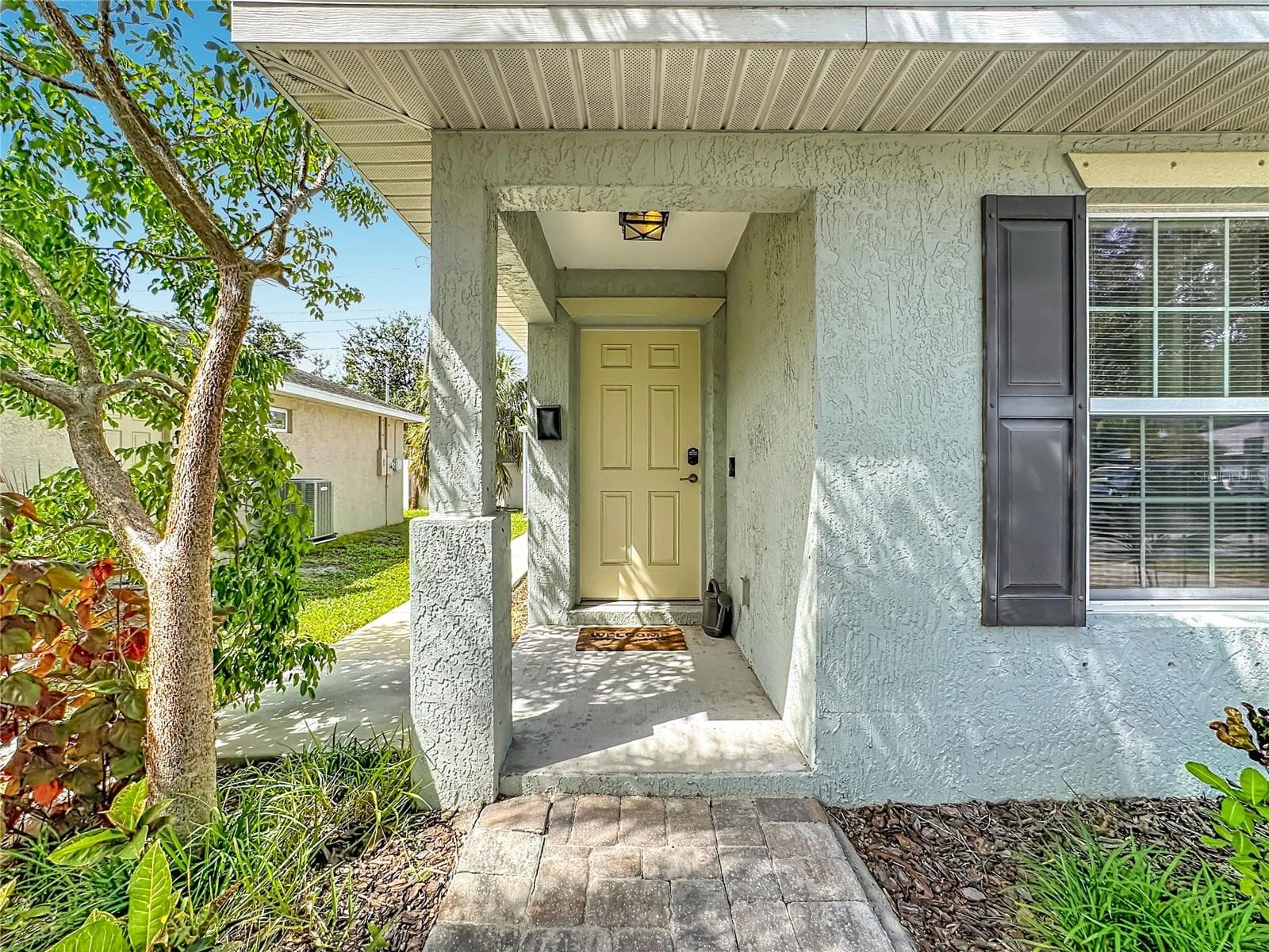 Single Family Residence at 812 33RD ST W, BRADENTON, photo 2 of 40
