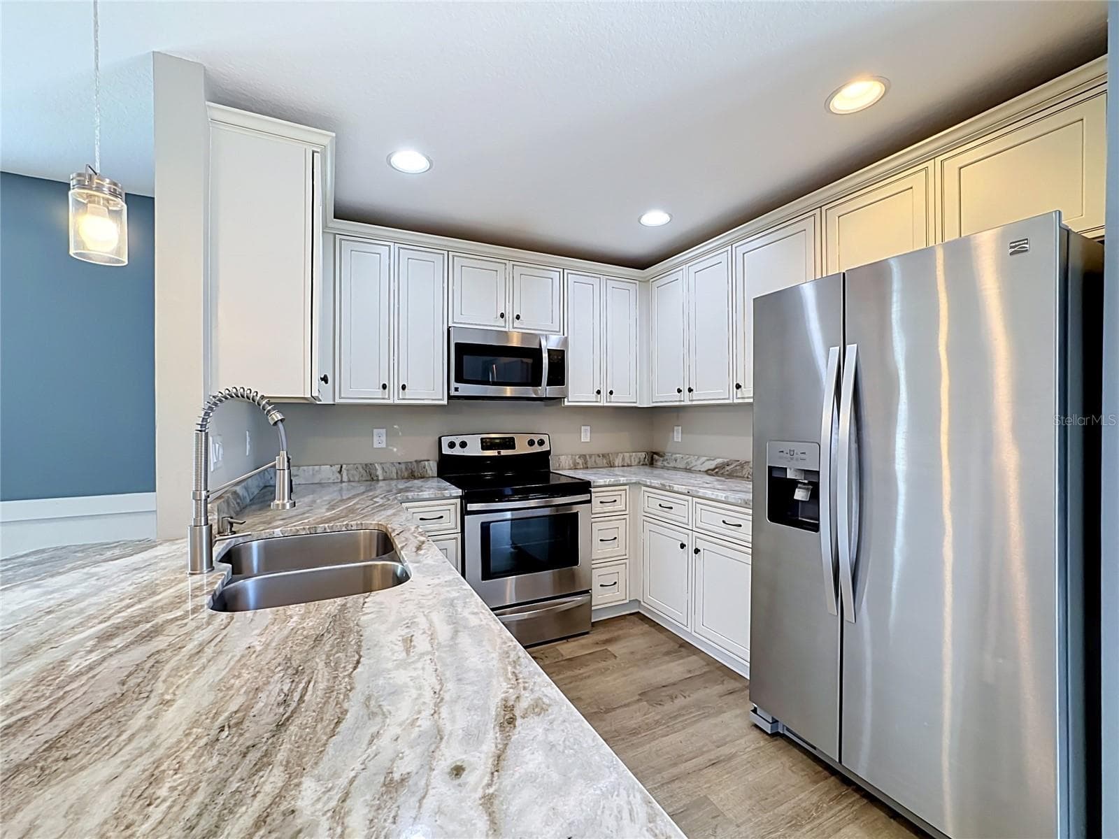 Single Family Residence at 812 33RD ST W, BRADENTON, photo 12 of 40