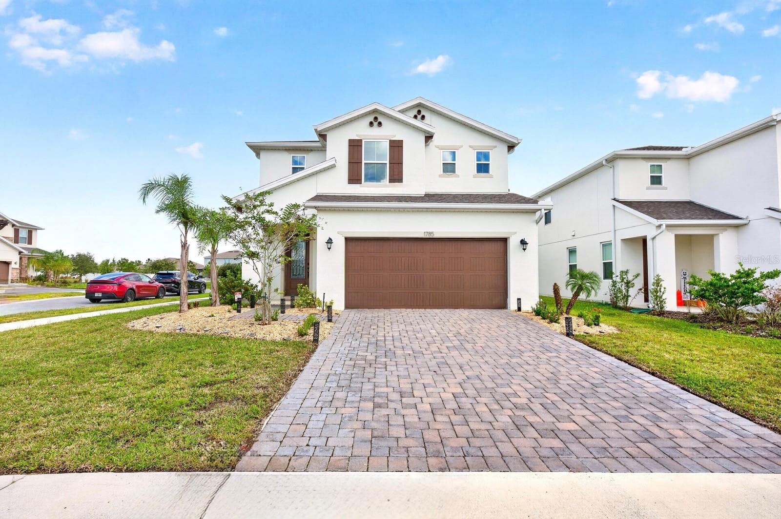 With so much to love, from the MODERN FINISHES to the SPACIOUS LAYOUT and COMMUNITY AMENITIES, this home is an exceptional place to call home. - 1785 PETIOLE PL, KISSIMMEE