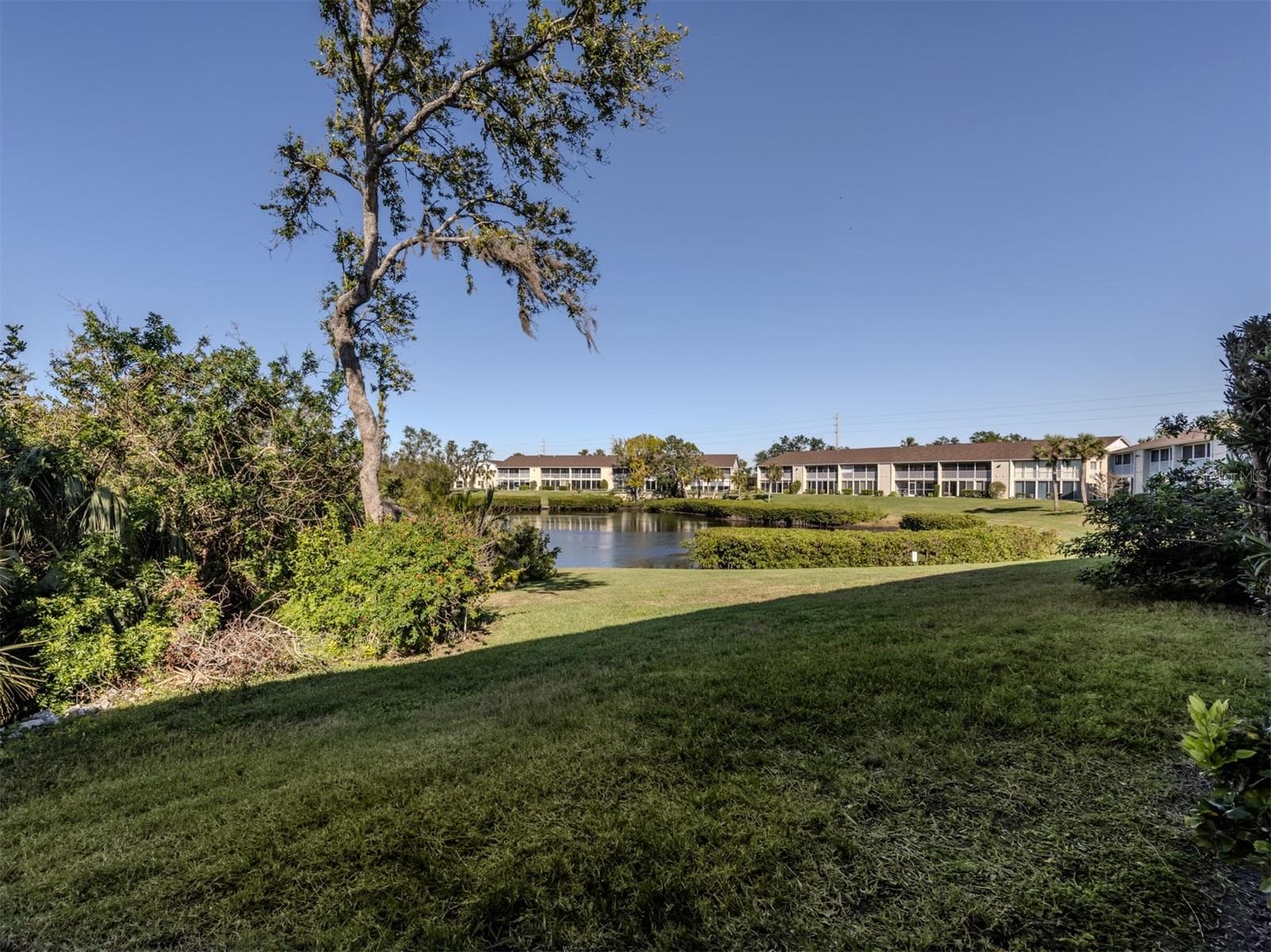 Condominium at 801 WATERSIDE DR #102, VENICE, photo 22 of 77