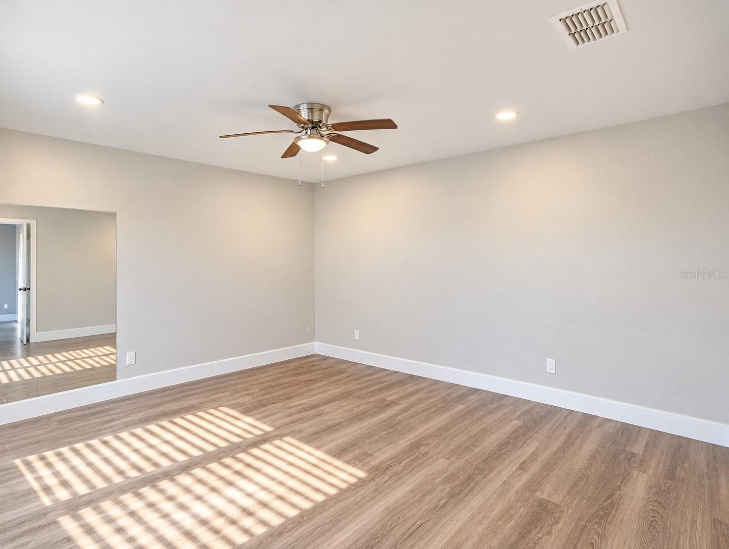 Single Family Residence at 12924 LOS ALAMITOS CT, ORLANDO, photo 13 of 37