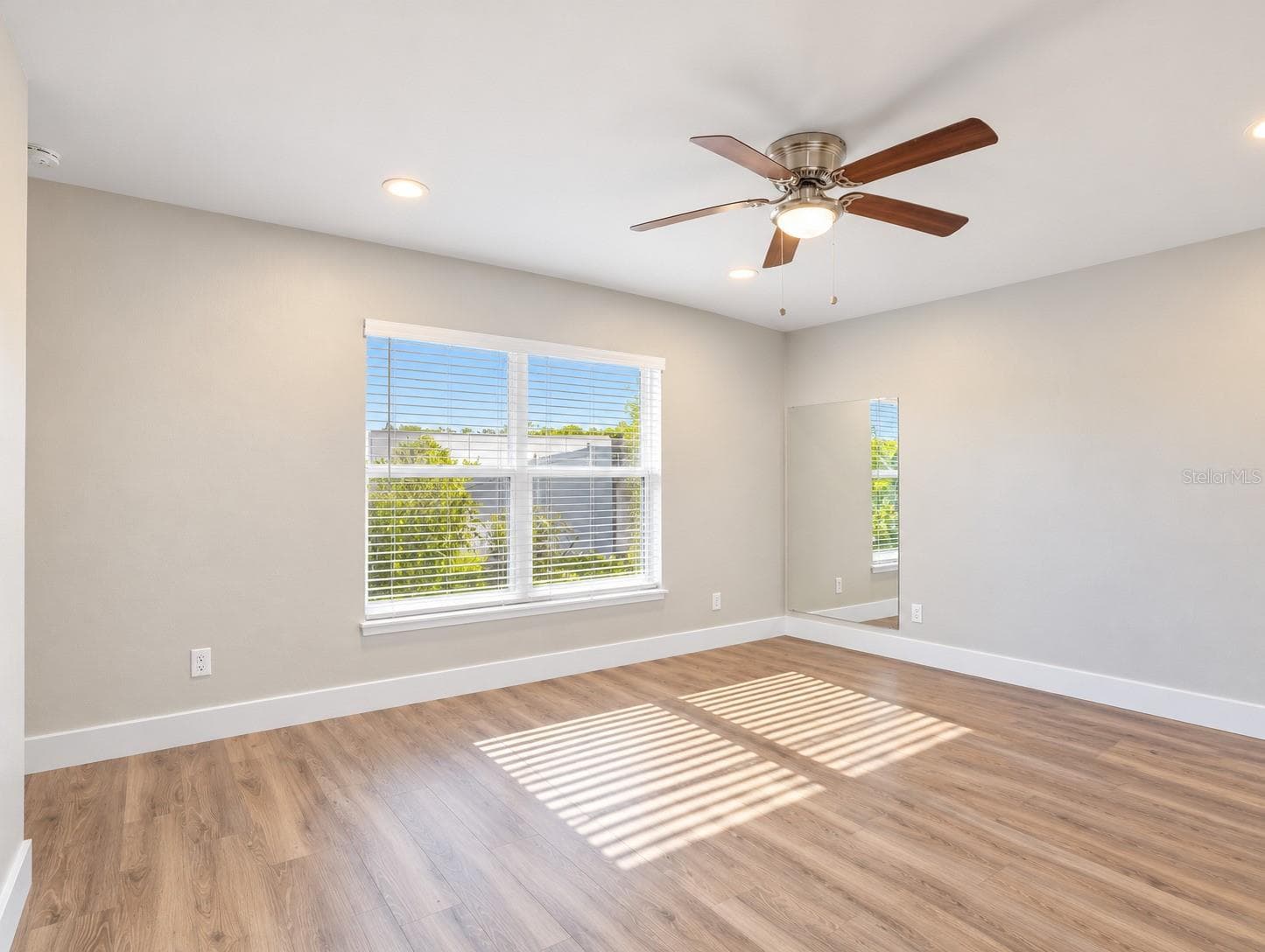 Single Family Residence at 12924 LOS ALAMITOS CT, ORLANDO, photo 14 of 37