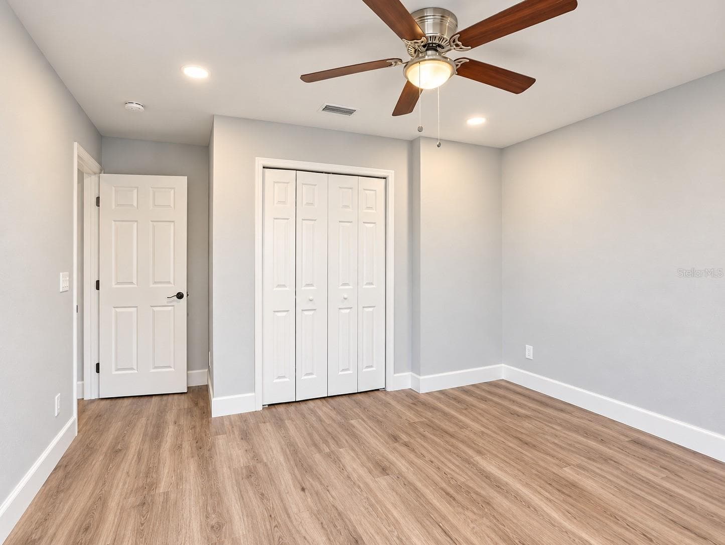 Single Family Residence at 12924 LOS ALAMITOS CT, ORLANDO, photo 18 of 37