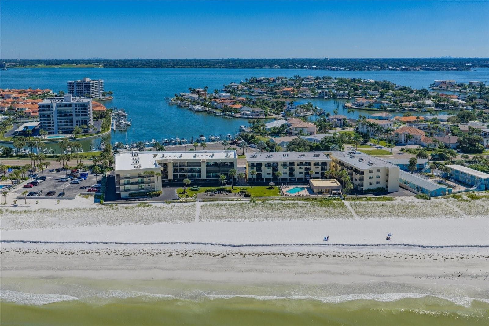Condominium at 3500 GULF BLVD #401, BELLEAIR BEACH, photo 39 of 47