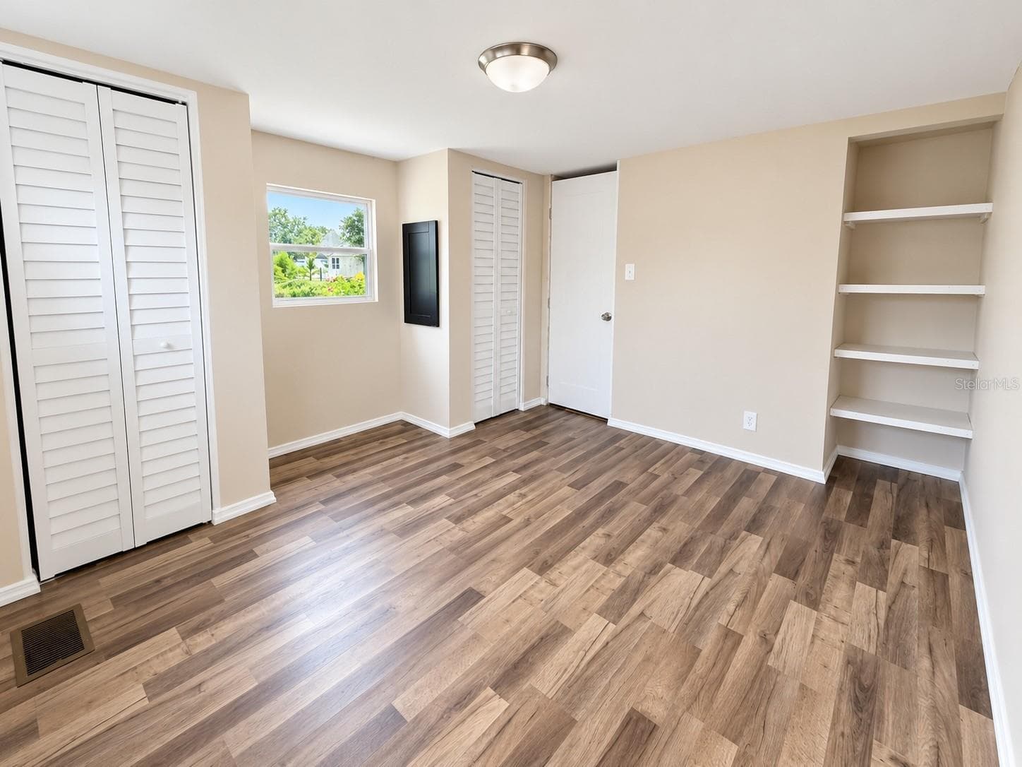 Mobile Home at 6126 RUMFORD ST, PUNTA GORDA, photo 10 of 13