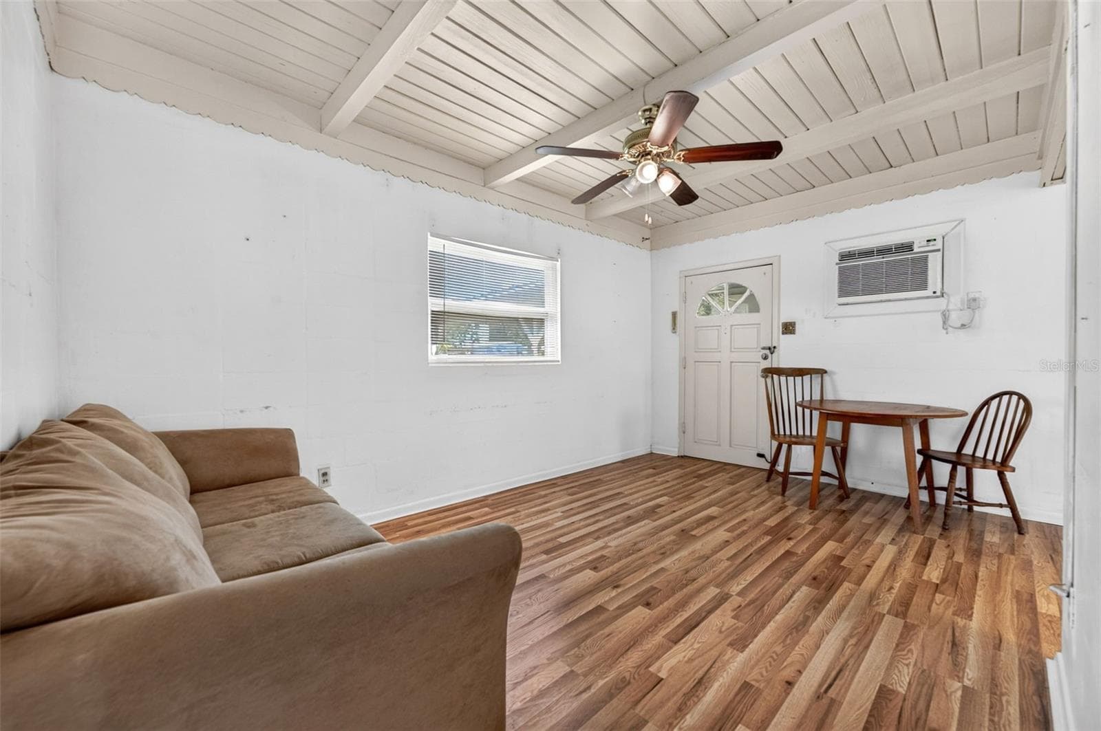 Single Family Residence at 353 DOROTHY AVE, HOLLY HILL, photo 5 of 40