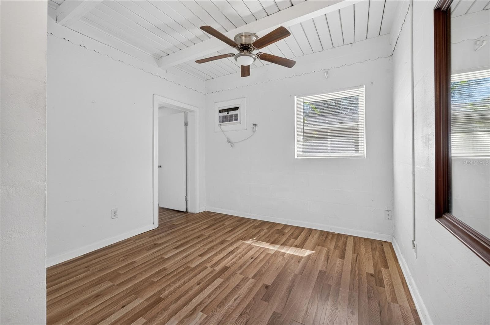 Single Family Residence at 353 DOROTHY AVE, HOLLY HILL, photo 8 of 40