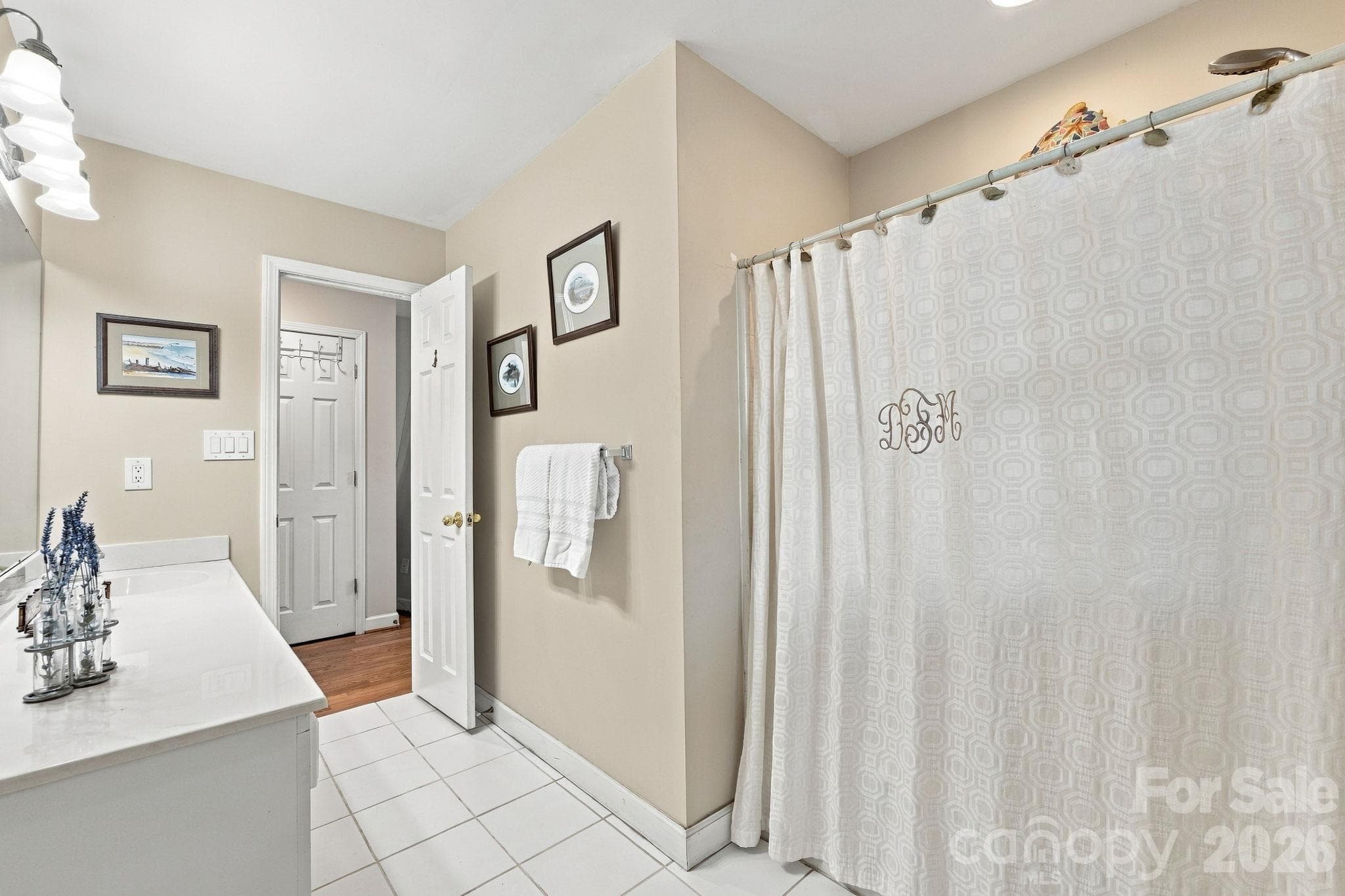 Single Family Residence at 1093 Fairfield Drive, Gastonia, photo 21 of 36
