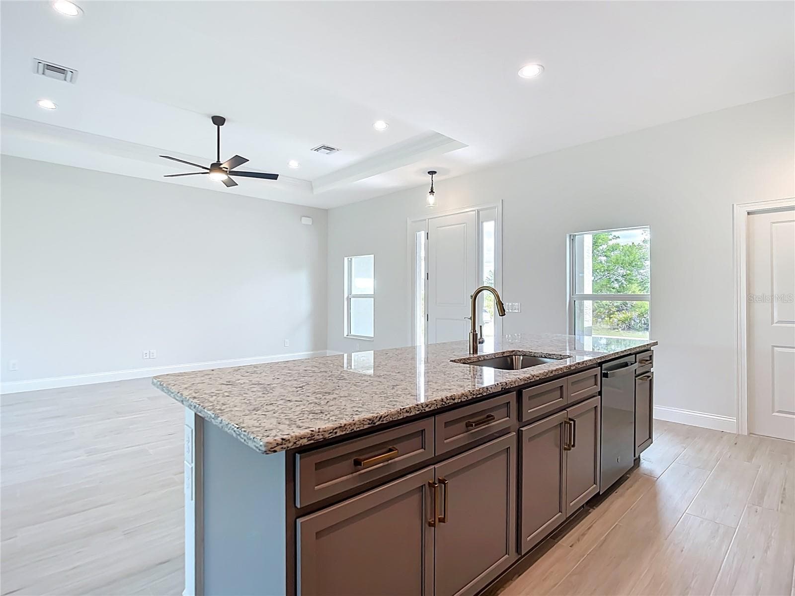 Single Family Residence at 13503 AINSWORTH LN, PORT CHARLOTTE, photo 5 of 30