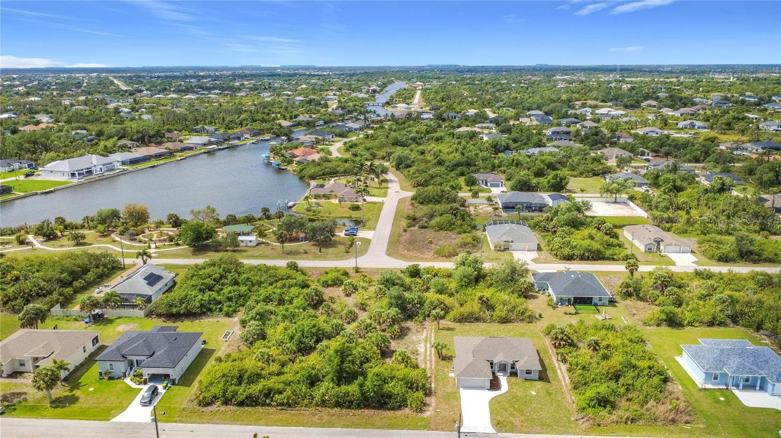 Single Family Residence at 13503 AINSWORTH LN, PORT CHARLOTTE, photo 29 of 30