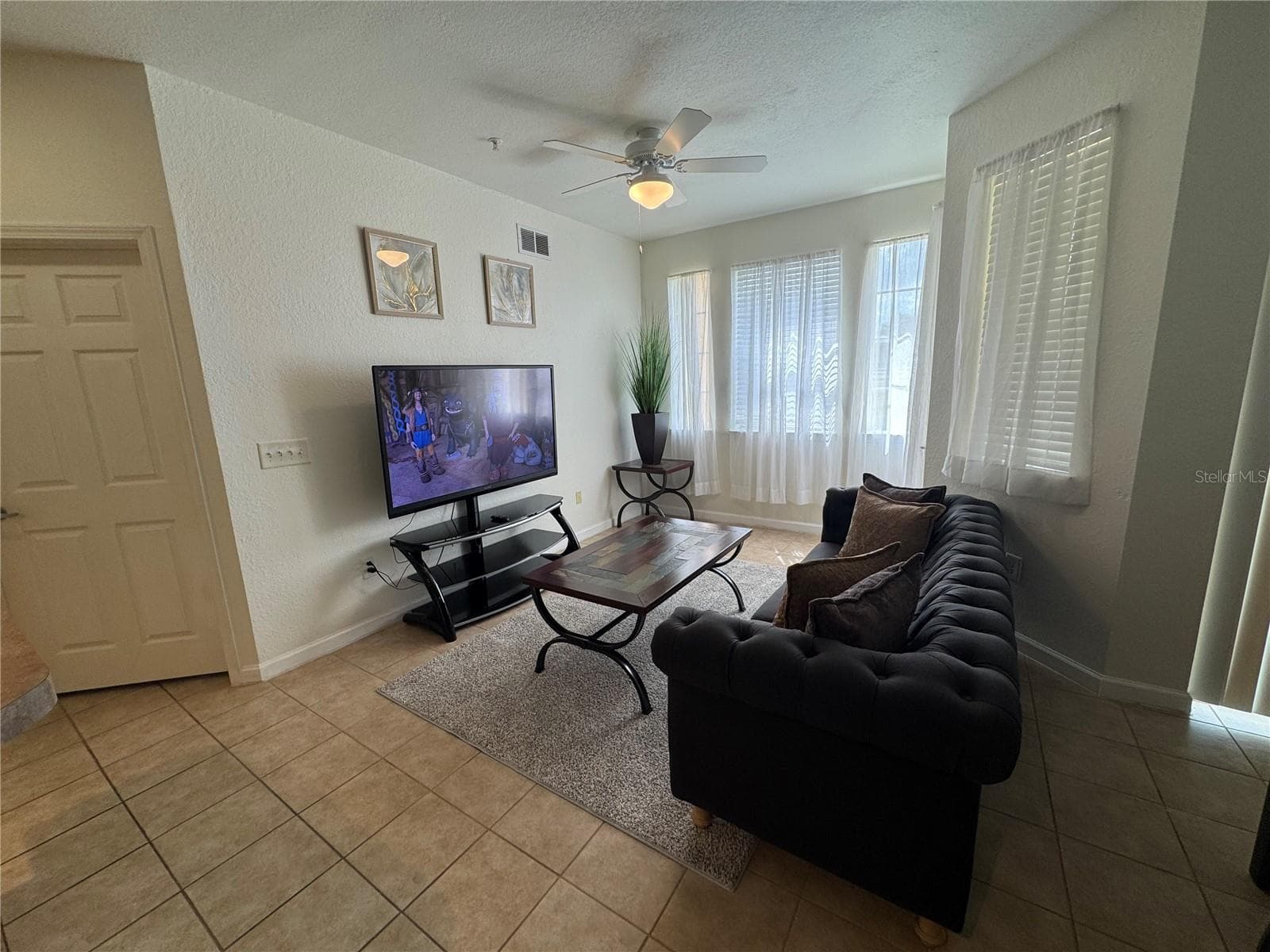 Condominium at 804 TERRACE RIDGE CIR, DAVENPORT, photo 3 of 34