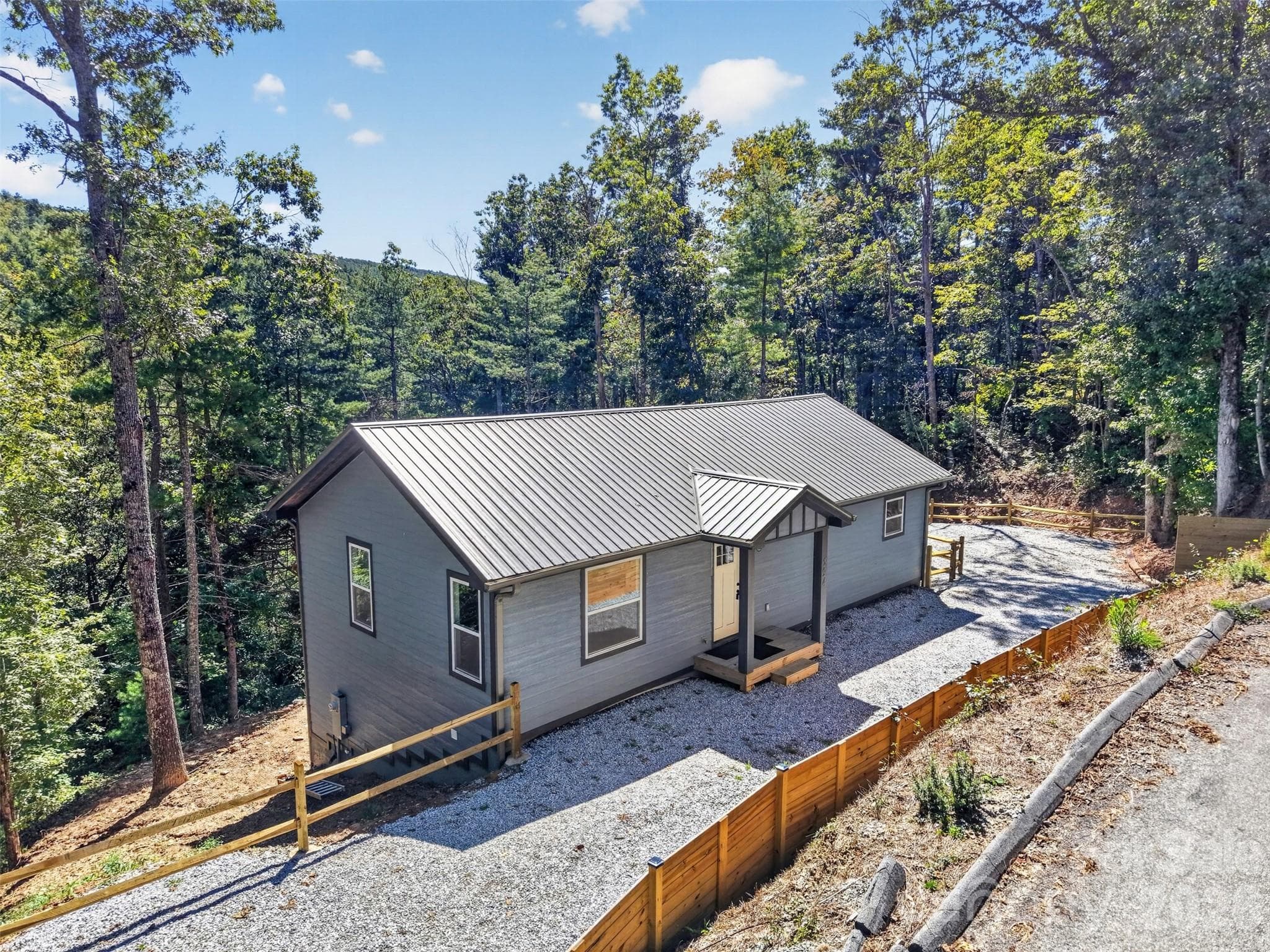 594 McMillan Drive