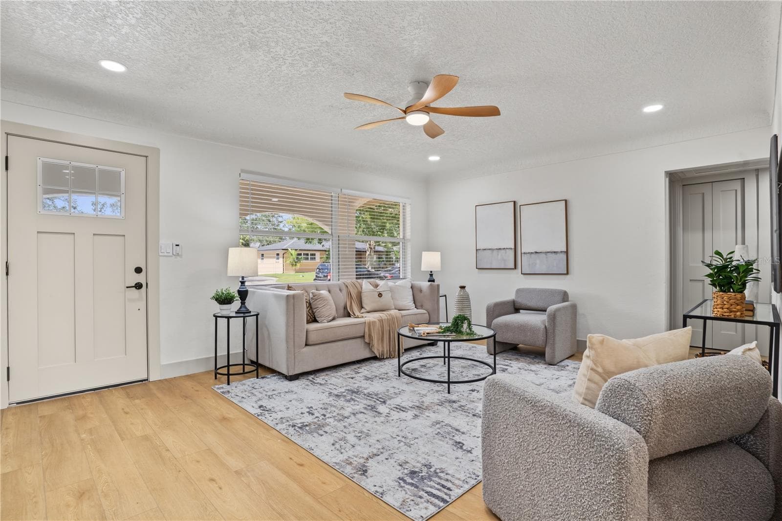 Single Family Residence at 9025 3RD ST N, ST PETERSBURG, photo 5 of 52
