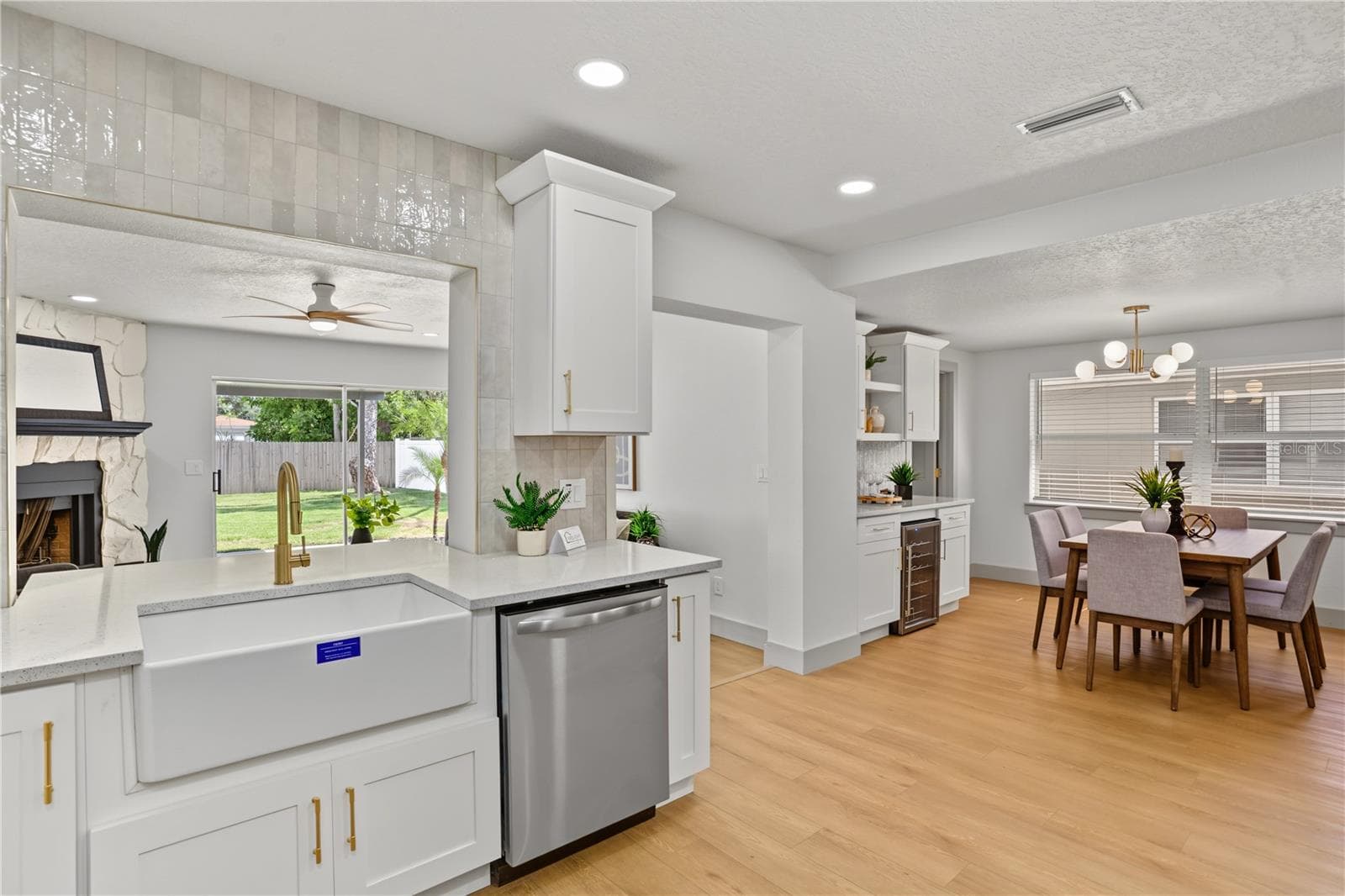 Single Family Residence at 9025 3RD ST N, ST PETERSBURG, photo 11 of 52