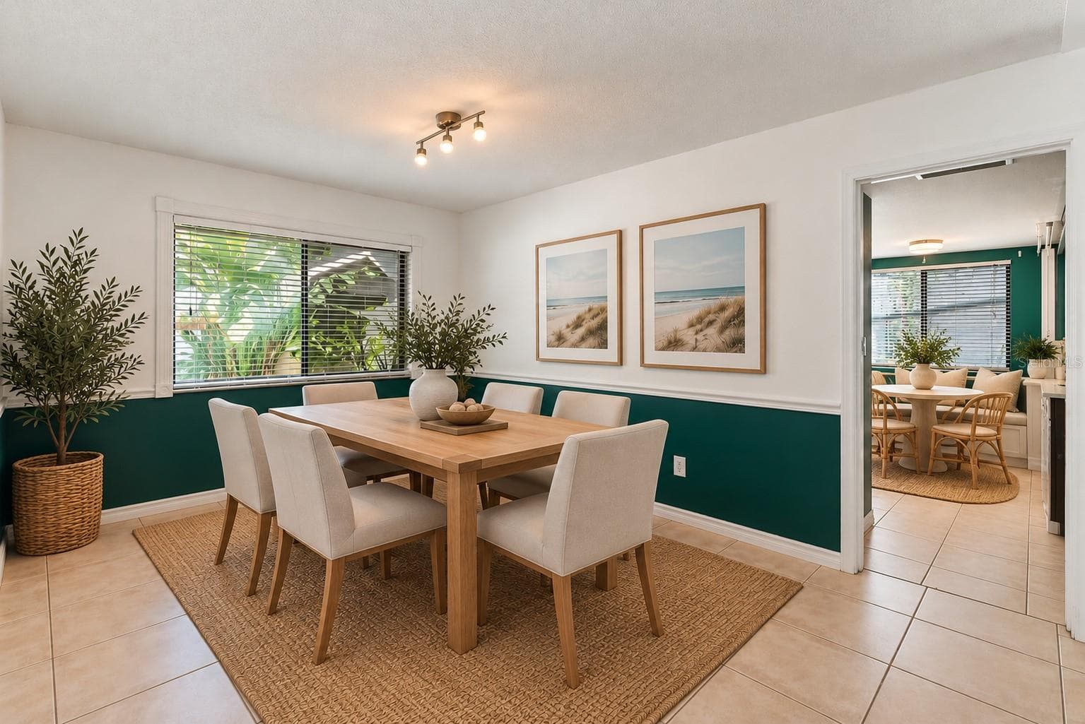Single Family Residence at 7914 AUTUMN WOOD DR, ORLANDO, photo 7 of 34