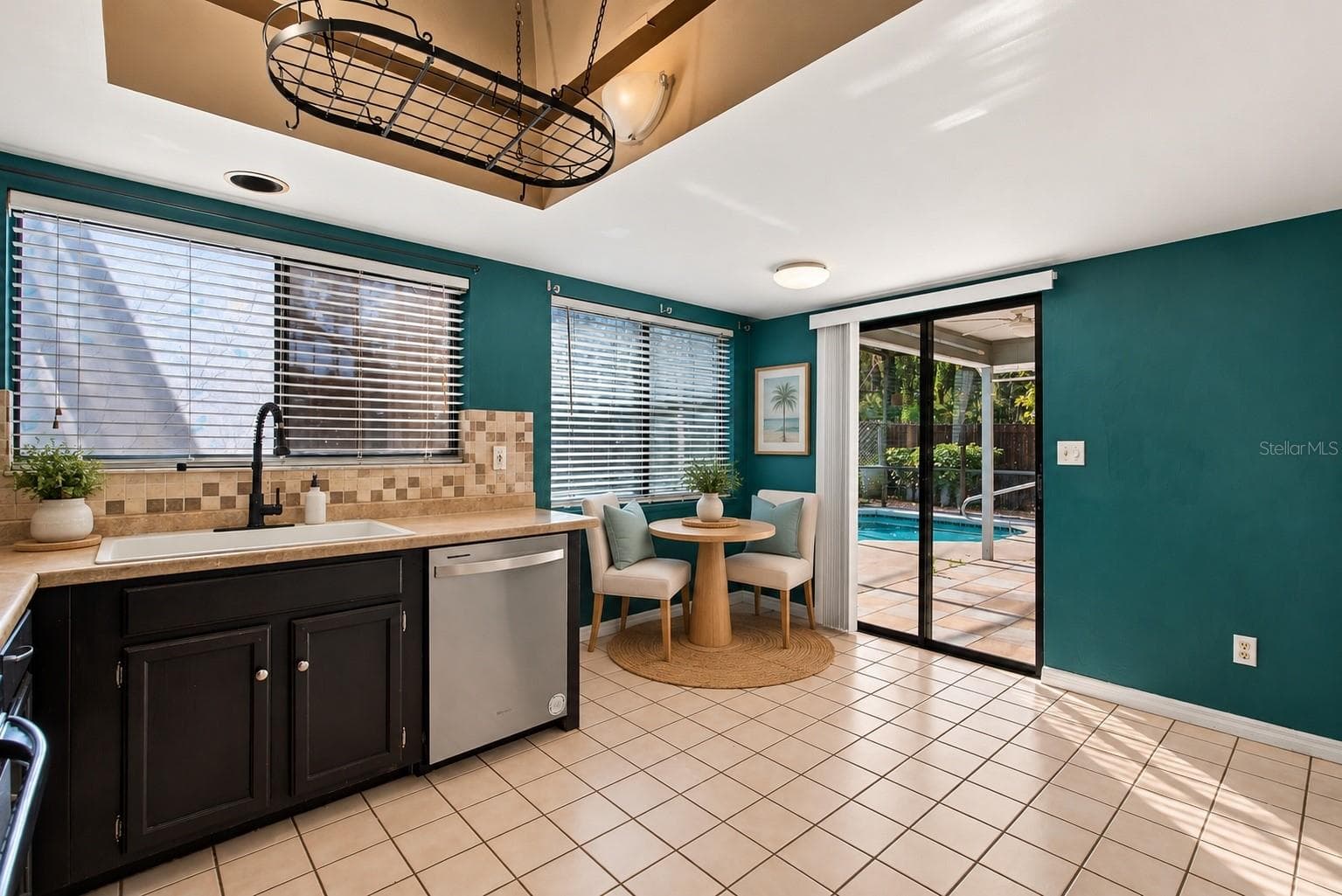 Single Family Residence at 7914 AUTUMN WOOD DR, ORLANDO, photo 12 of 34
