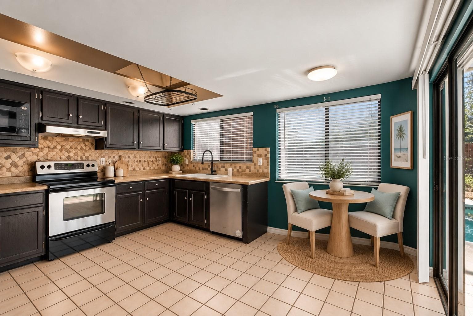 Single Family Residence at 7914 AUTUMN WOOD DR, ORLANDO, photo 14 of 34