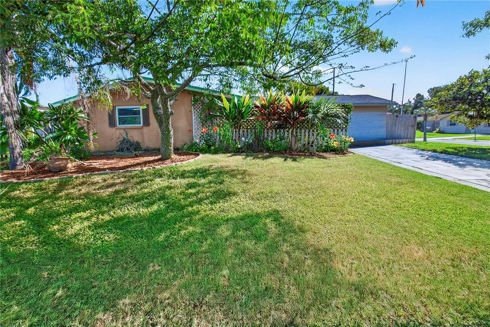 Photo virtually staged - 3222 MASONVILLE LOOP, HOLIDAY